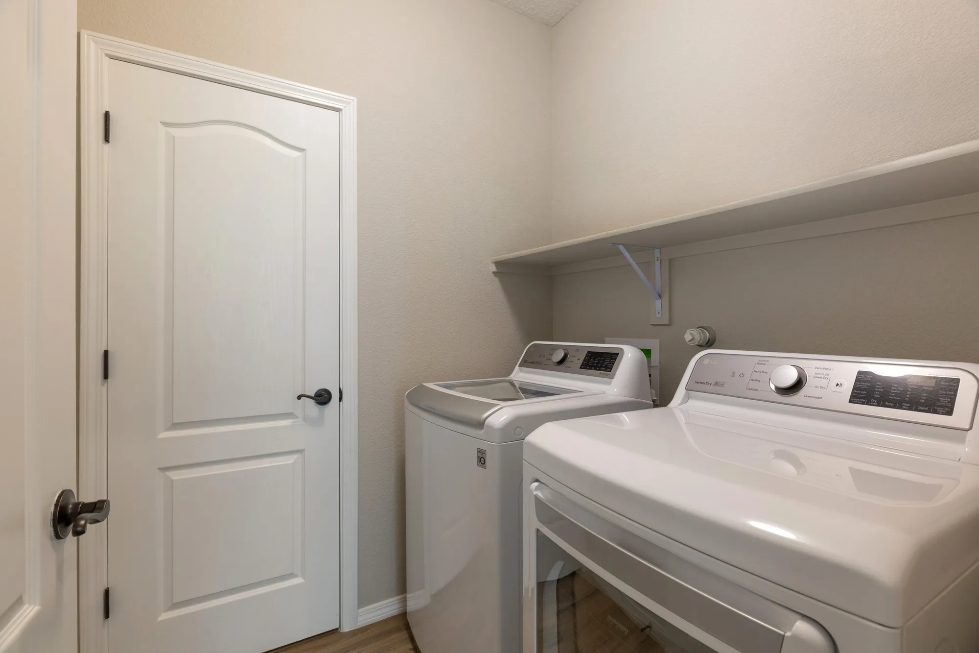 Property Slideshow image 35 of 56 | 1605 buffalo brook way nw, Albuquerque, NM, 87120