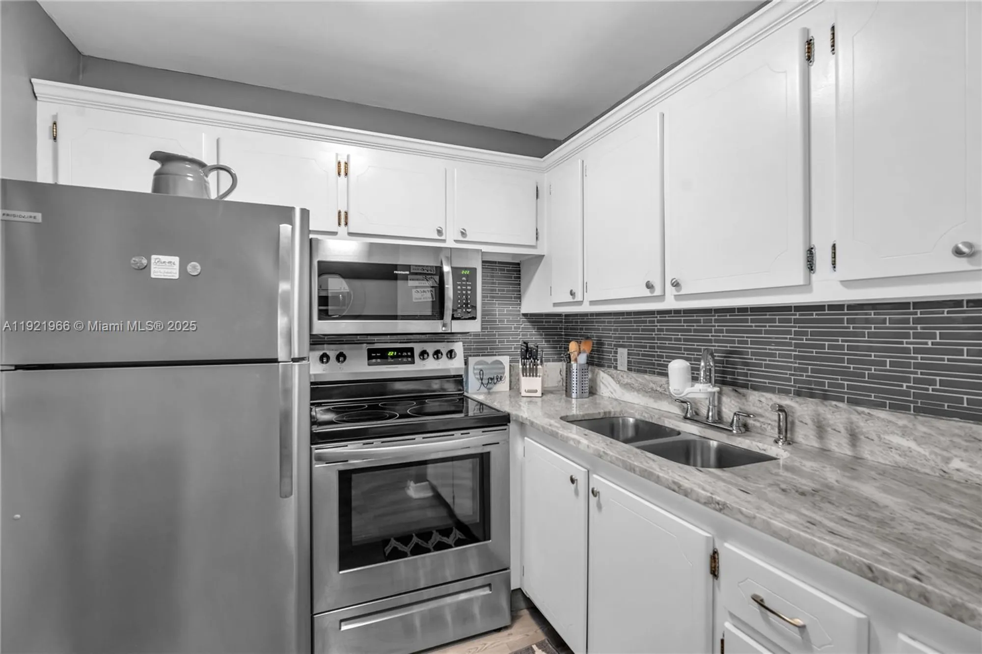 Property Slideshow image 2 of 20 | 244 durham f # 244, Deerfield Beach, FL, 33442