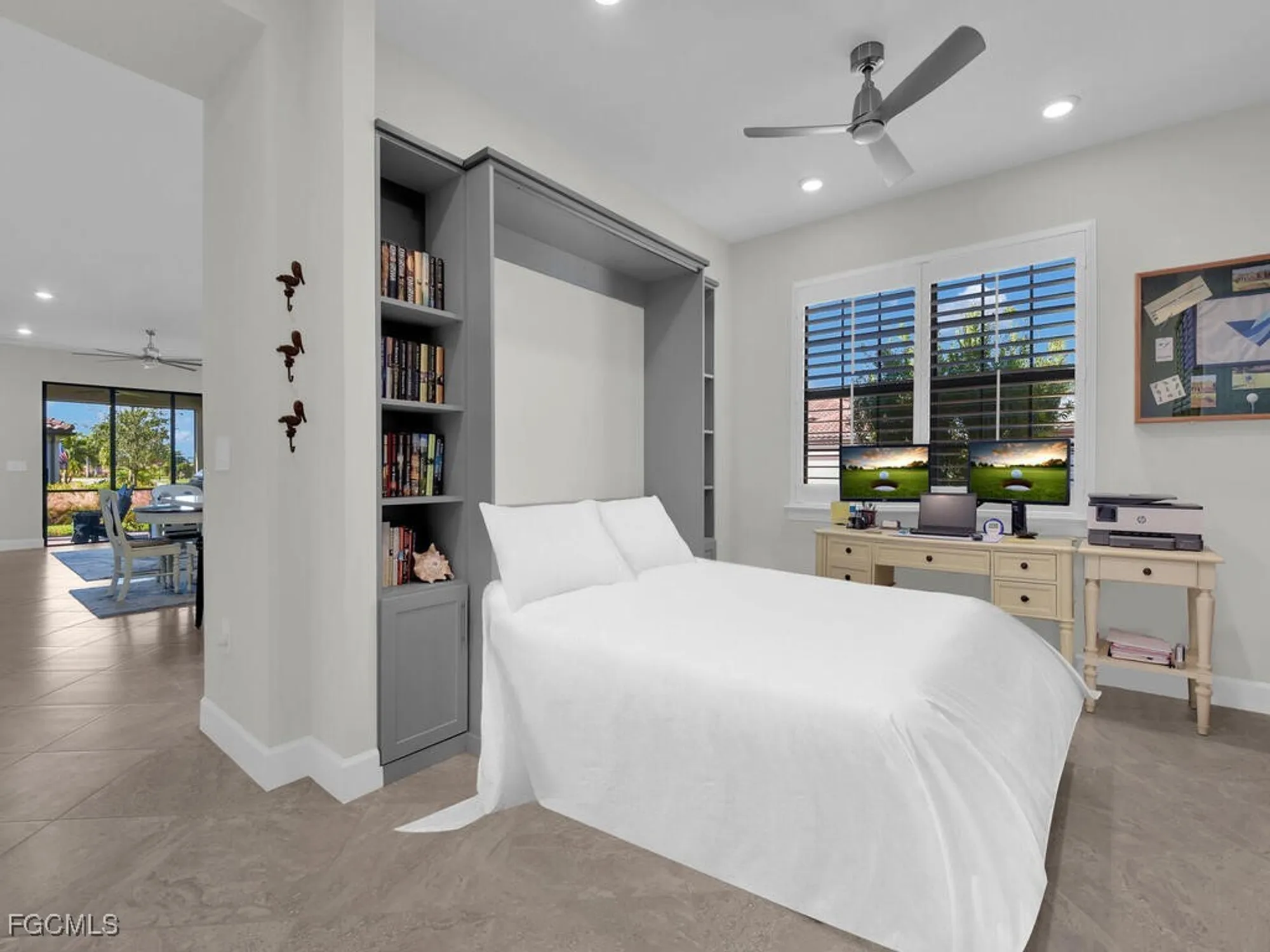 Property Slideshow image 16 of 47 | 17300 corsini dr, Fort Myers, FL, 33913