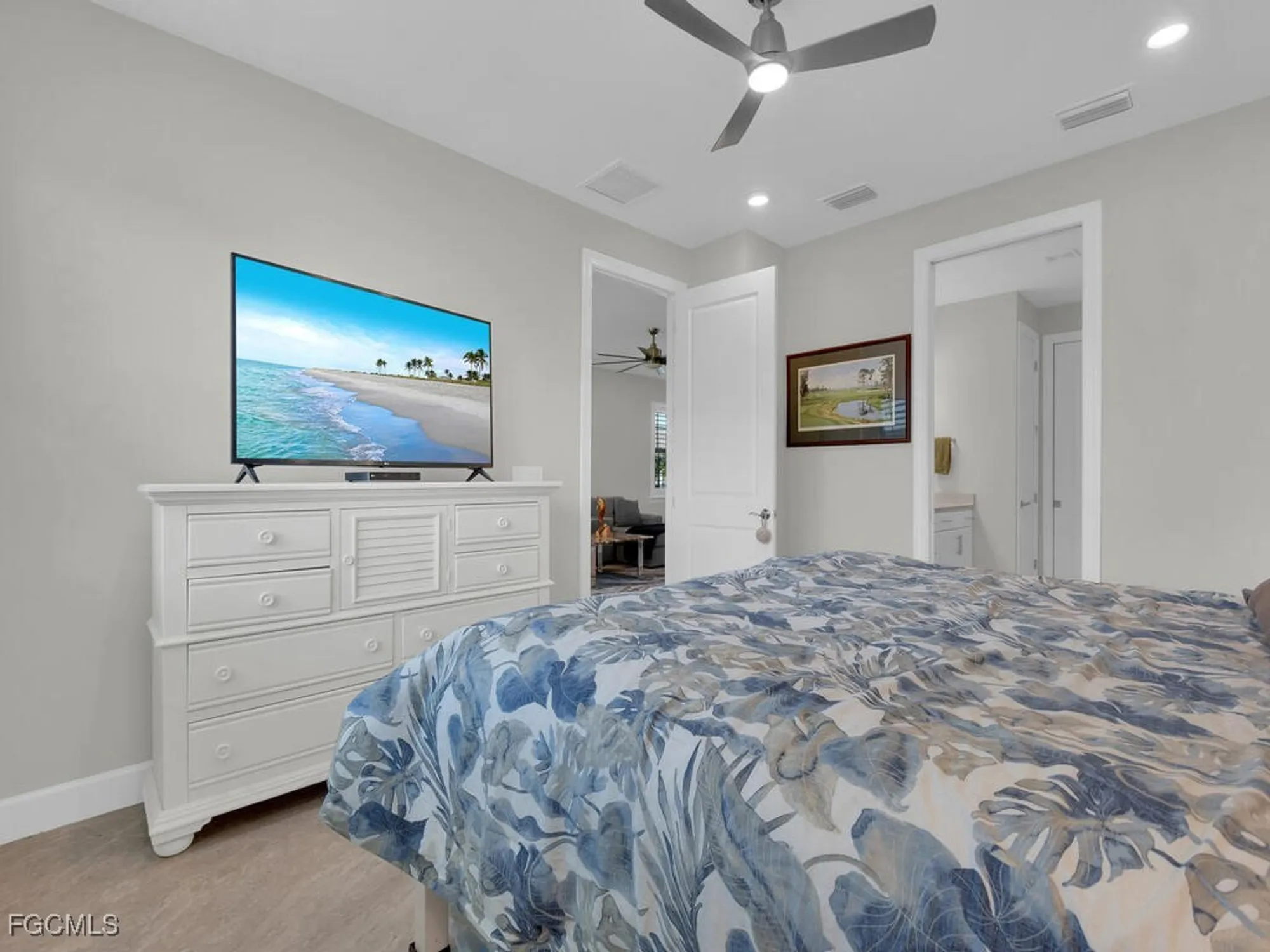 Property Slideshow image 20 of 47 | 17300 corsini dr, Fort Myers, FL, 33913