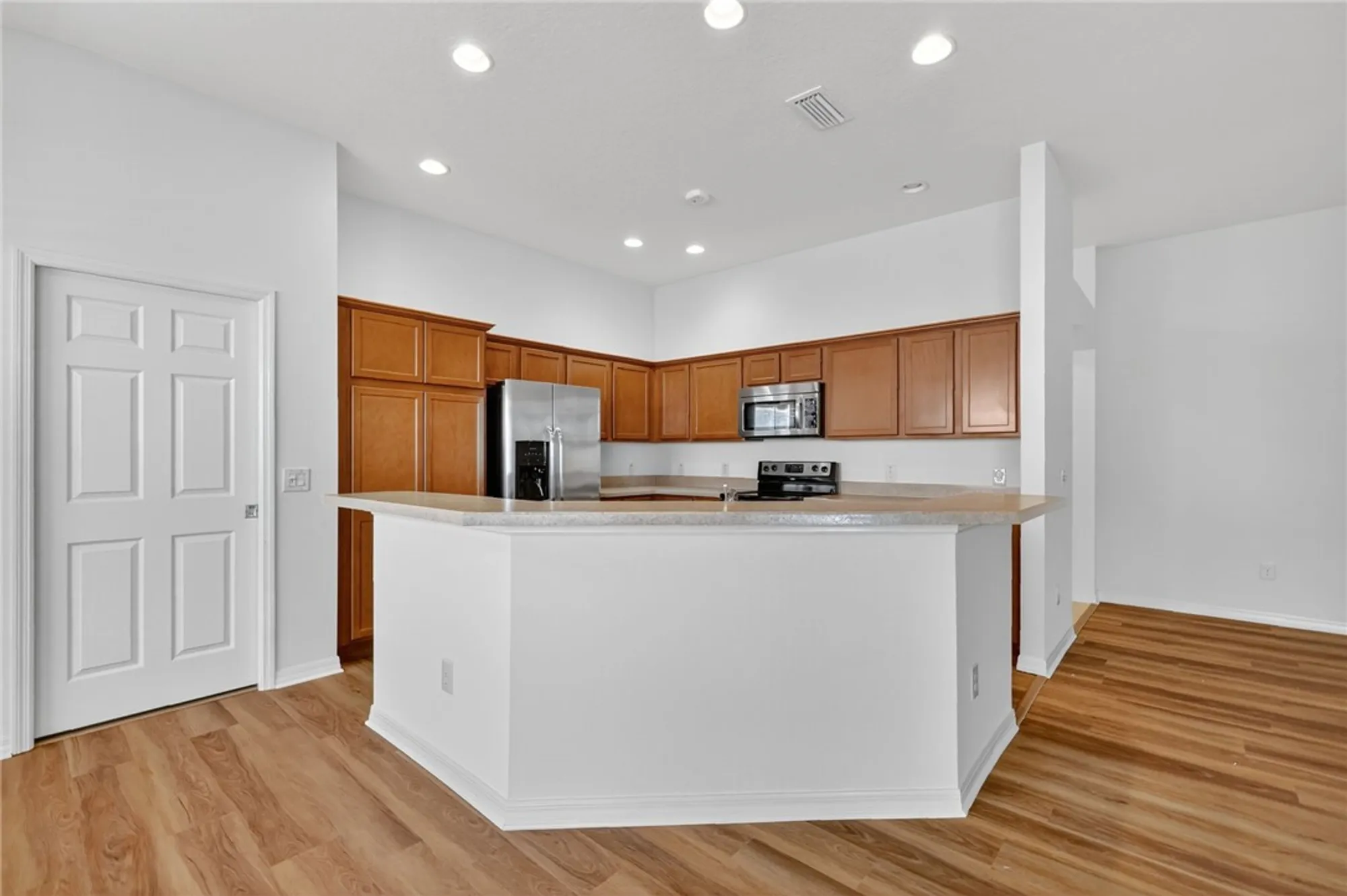 Property Slideshow image 11 of 27 | 2238 southwood dr, The Villages, FL, 32162