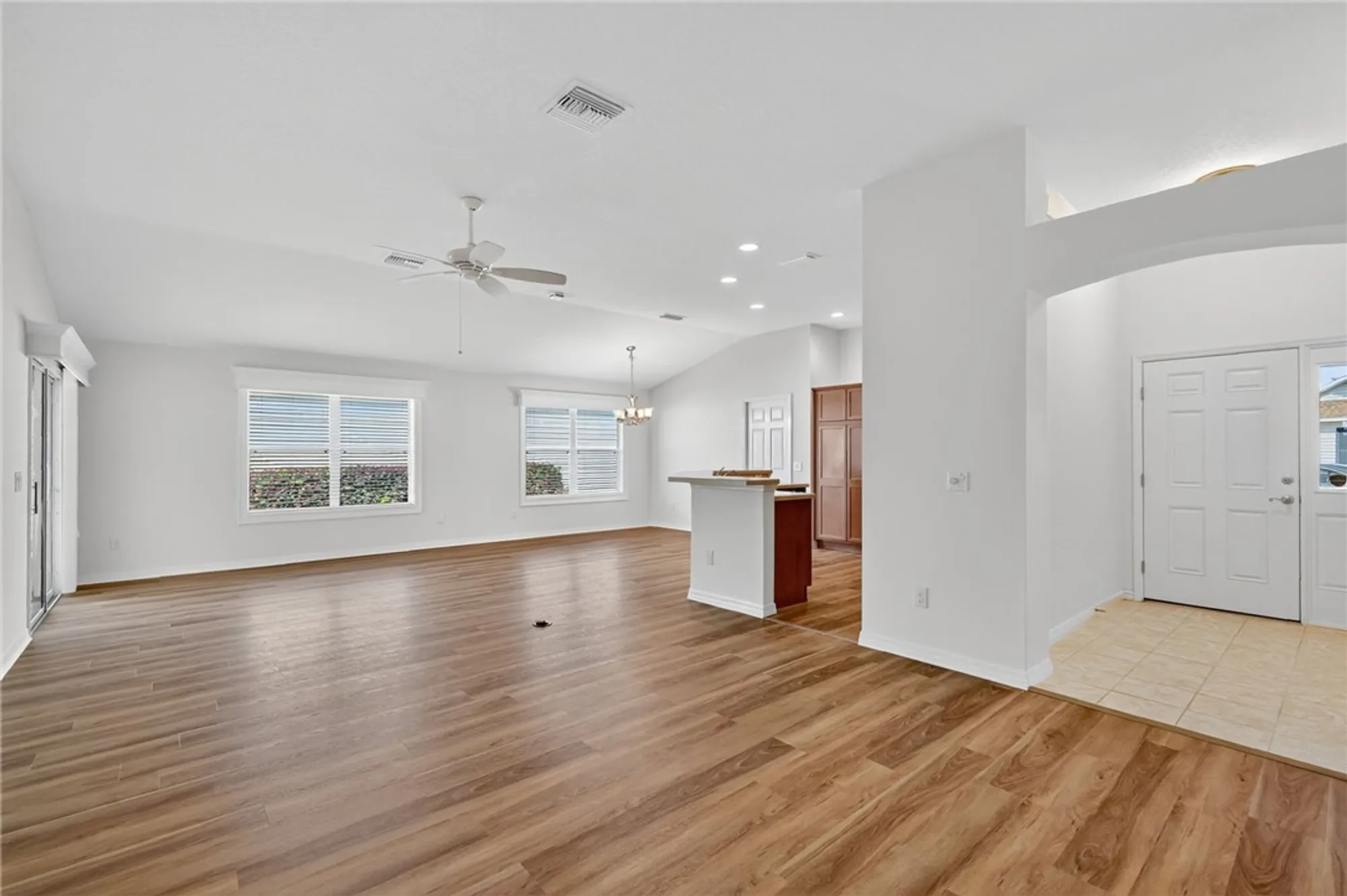 Property Slideshow image 7 of 27 | 2238 southwood dr, The Villages, FL, 32162