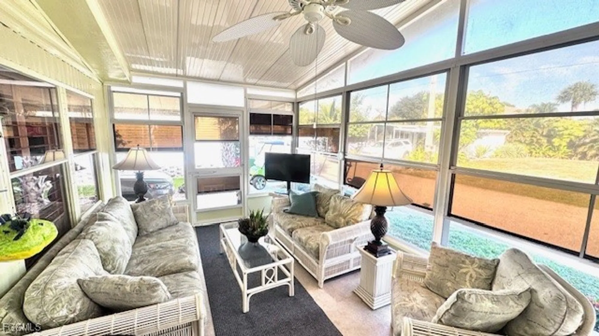 Property Slideshow image 14 of 40 | 14590 paul revere loop, North Fort Myers, FL, 33917