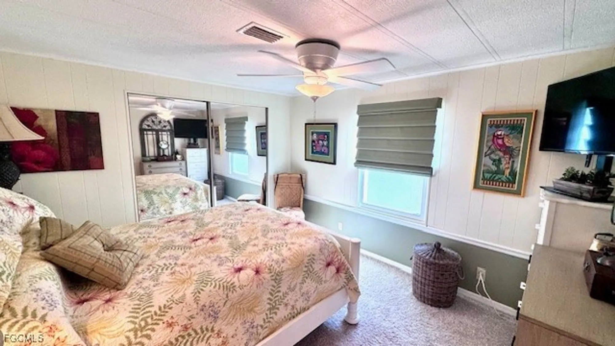 Property Slideshow image 12 of 40 | 14590 paul revere loop, North Fort Myers, FL, 33917