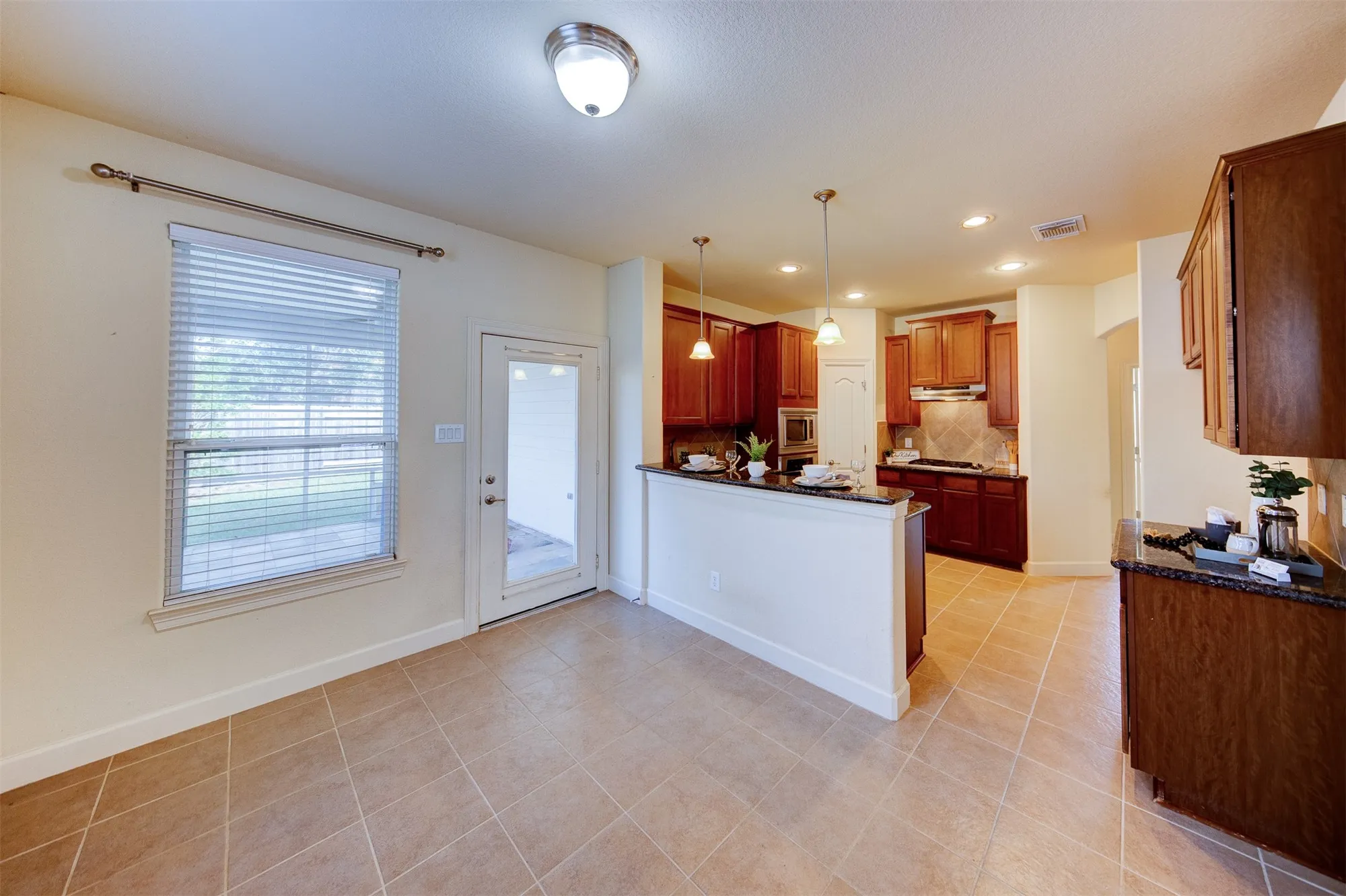 Property Slideshow image 14 of 49 | 1650 pelago st, League City, TX, 77573