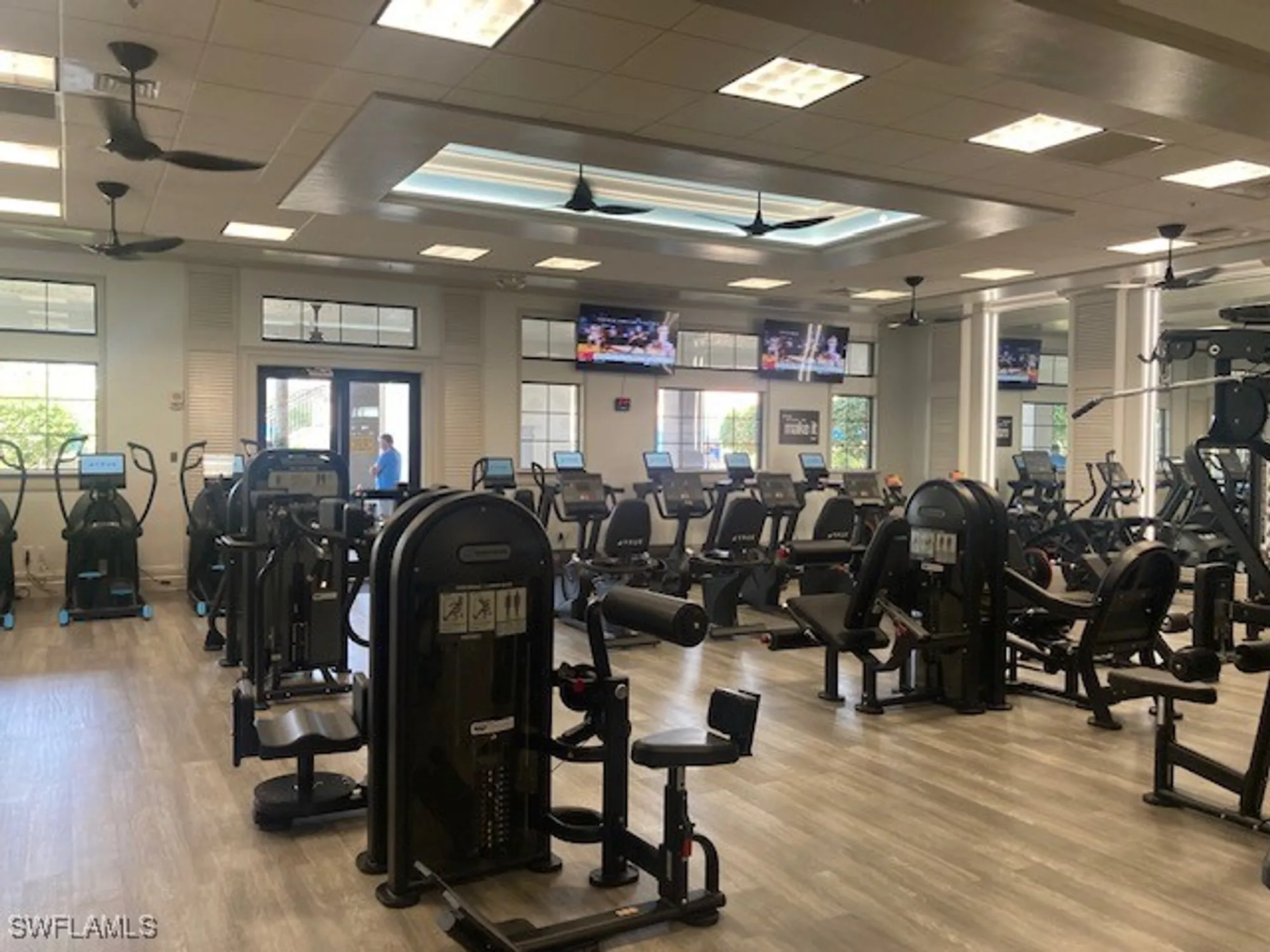 Property Slideshow image 31 of 37 | 12591 grandezza cir, Estero, FL, 33928