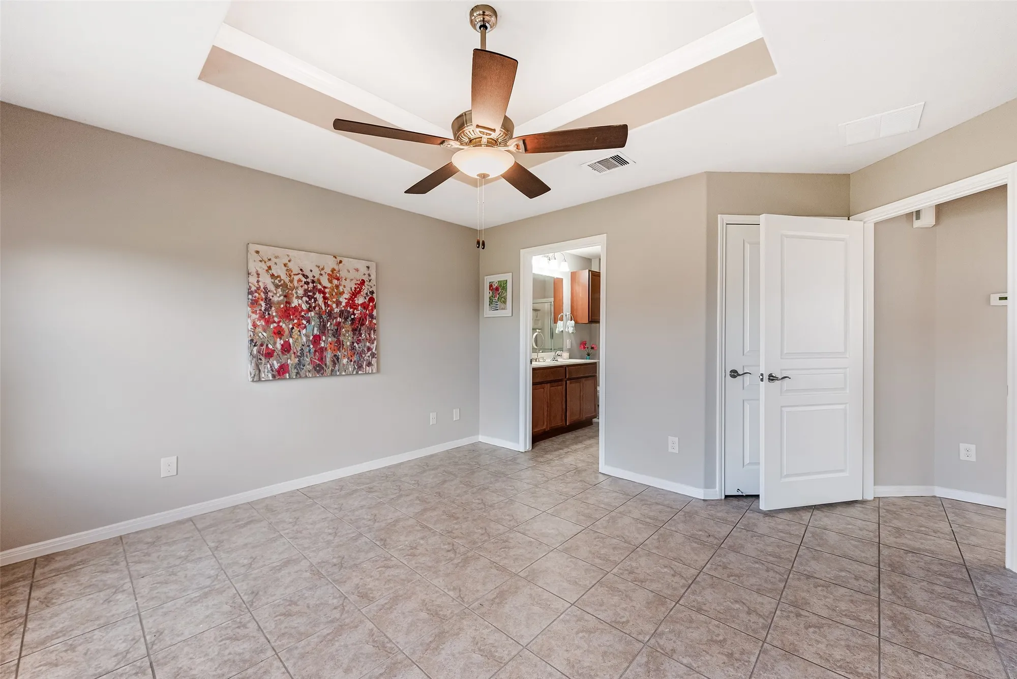 Property Slideshow image 12 of 30 | 614 shoreside dr, Richmond, TX, 77469