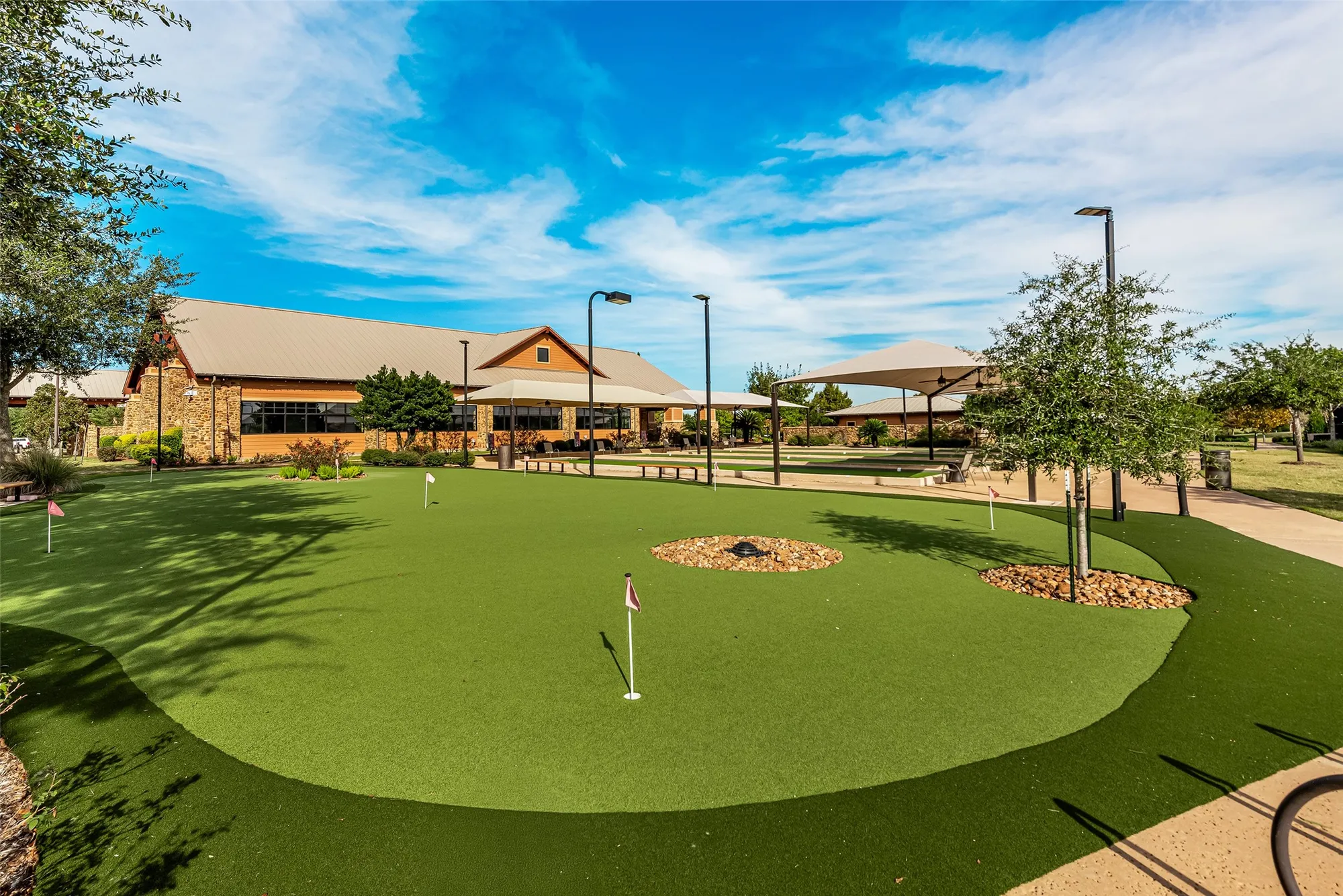 Property Slideshow image 26 of 30 | 614 shoreside dr, Richmond, TX, 77469