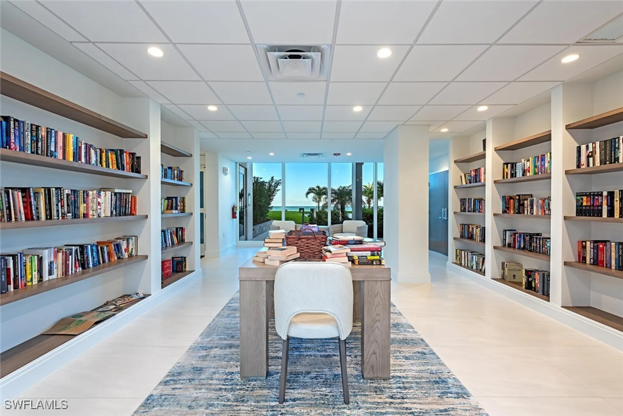Property Slideshow image 15 of 20 | 3443 gulf shore blvd 214, Naples, FL, 34103