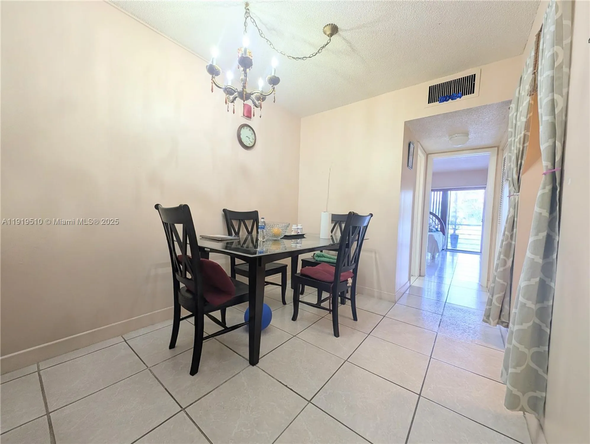 Property Slideshow image 15 of 38 | 3081 nw 47th ter 202, Lauderdale Lakes, FL, 33313