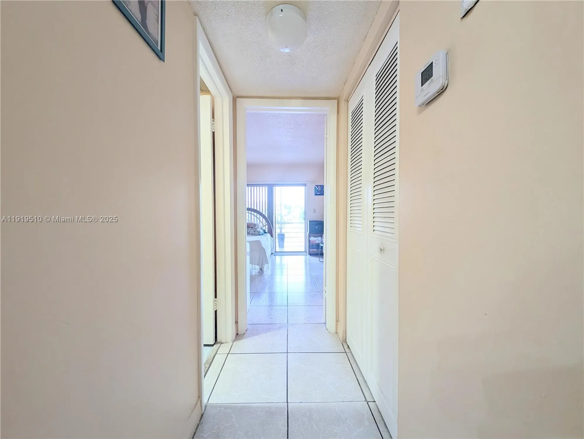 Property Slideshow image 18 of 38 | 3081 nw 47th ter 202, Lauderdale Lakes, FL, 33313