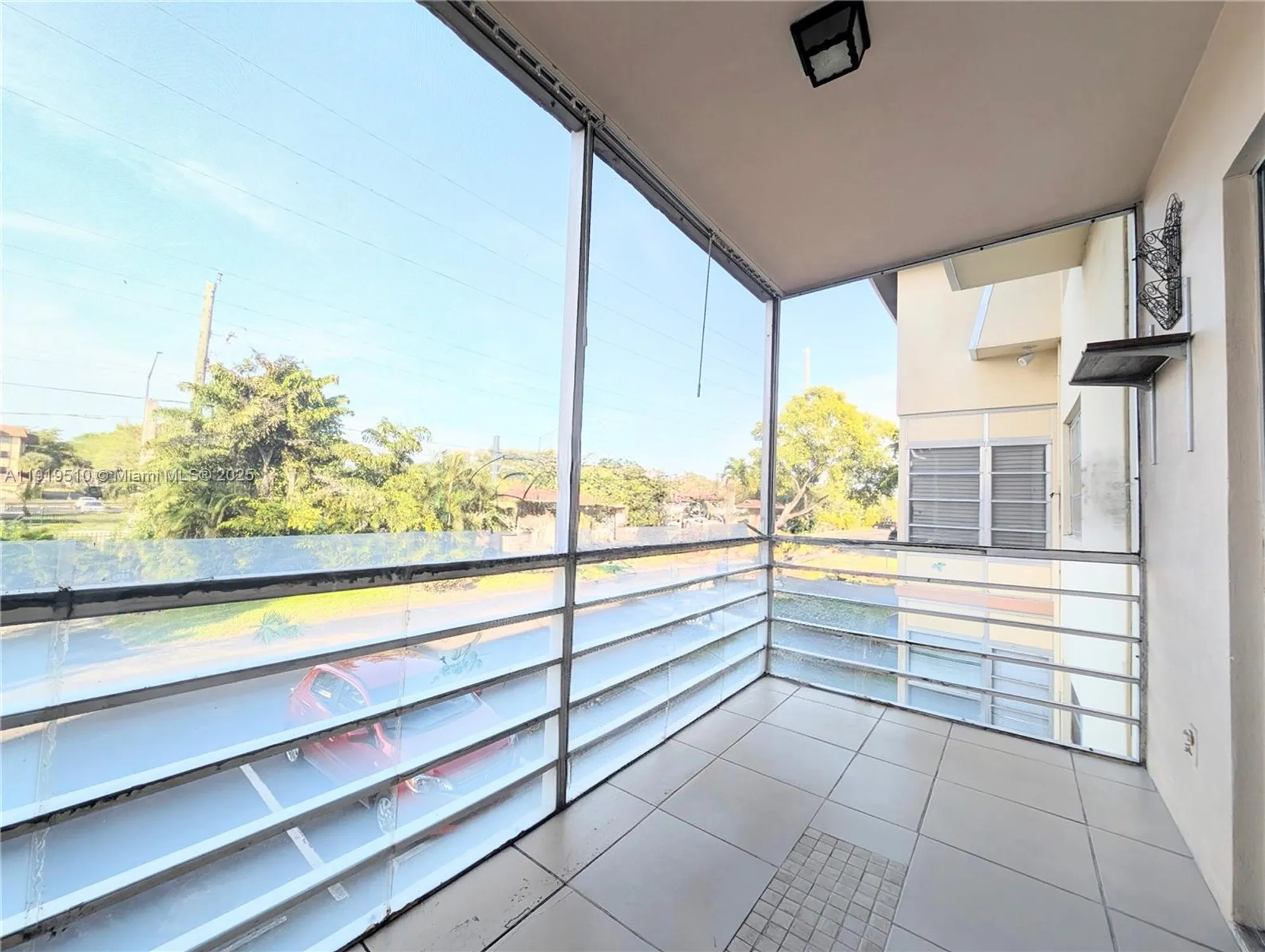 Property Slideshow image 27 of 38 | 3081 nw 47th ter 202, Lauderdale Lakes, FL, 33313