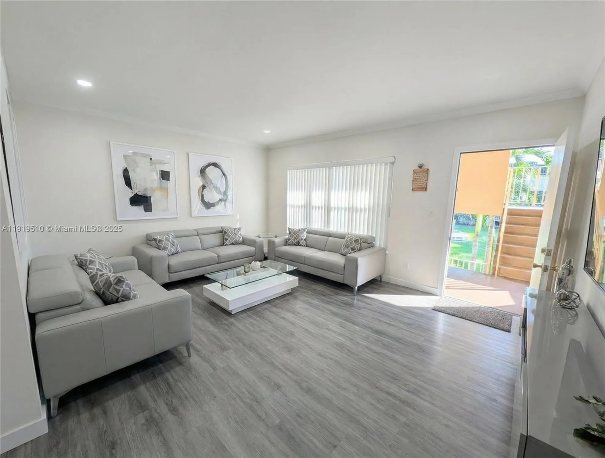 Property Slideshow image 2 of 38 | 3081 nw 47th ter 202, Lauderdale Lakes, FL, 33313