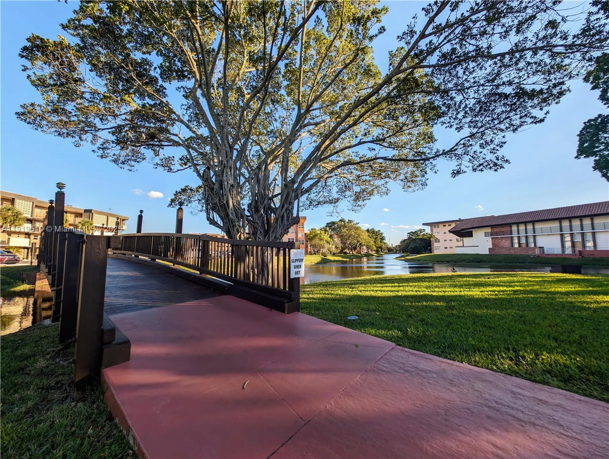 Property Slideshow image 35 of 38 | 3081 nw 47th ter 202, Lauderdale Lakes, FL, 33313