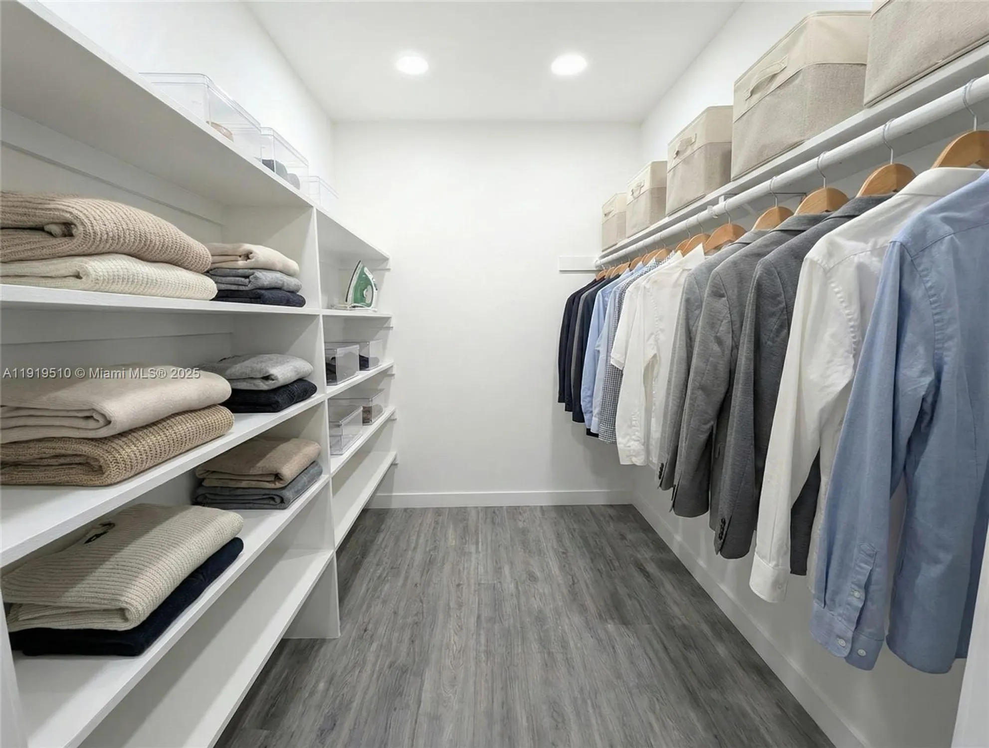 Property Slideshow image 9 of 38 | 3081 nw 47th ter 202, Lauderdale Lakes, FL, 33313