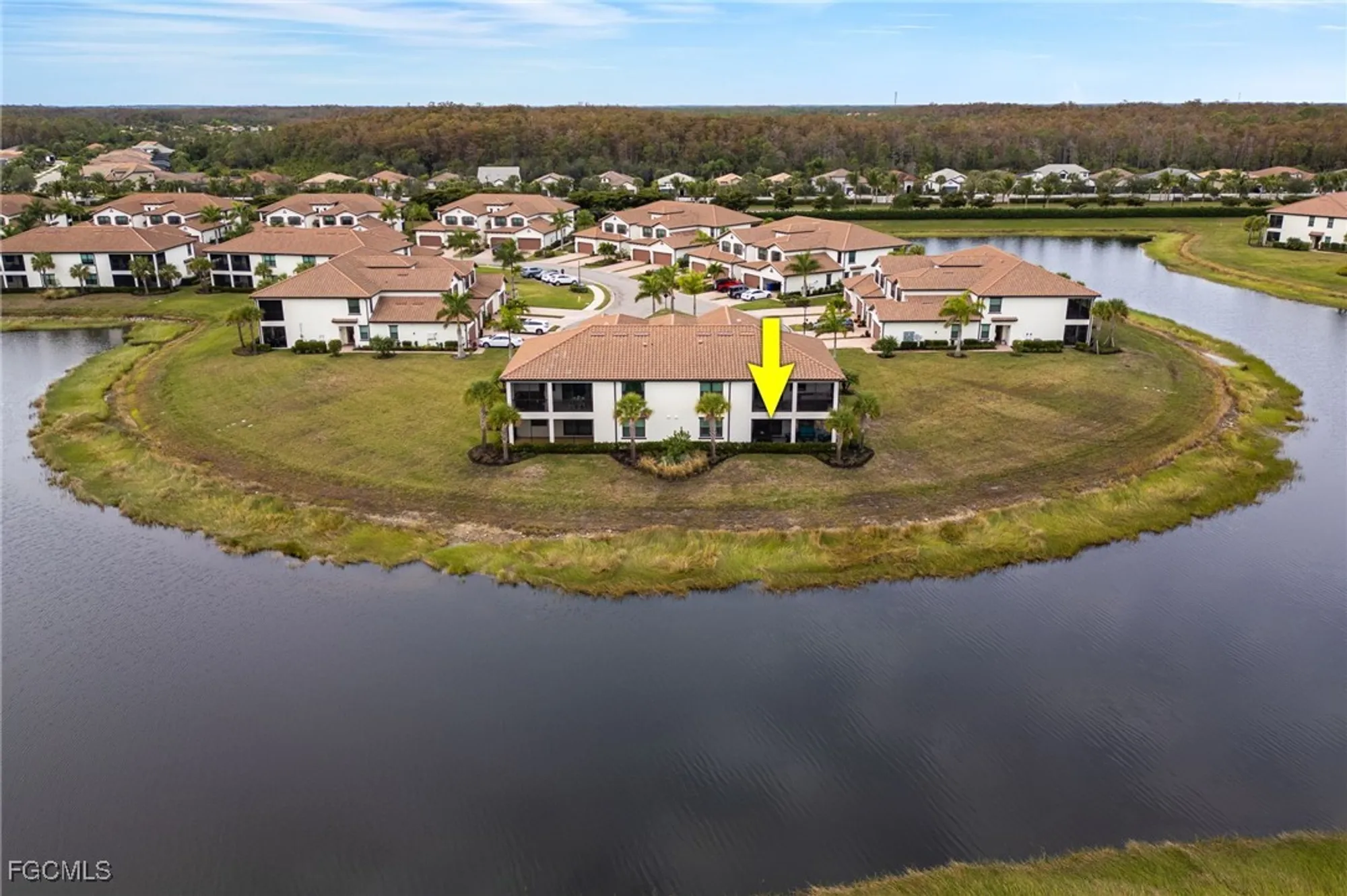 Property Slideshow image 3 of 49 | 12000 hawthorn lake dr unit 101, Fort Myers, FL, 33913