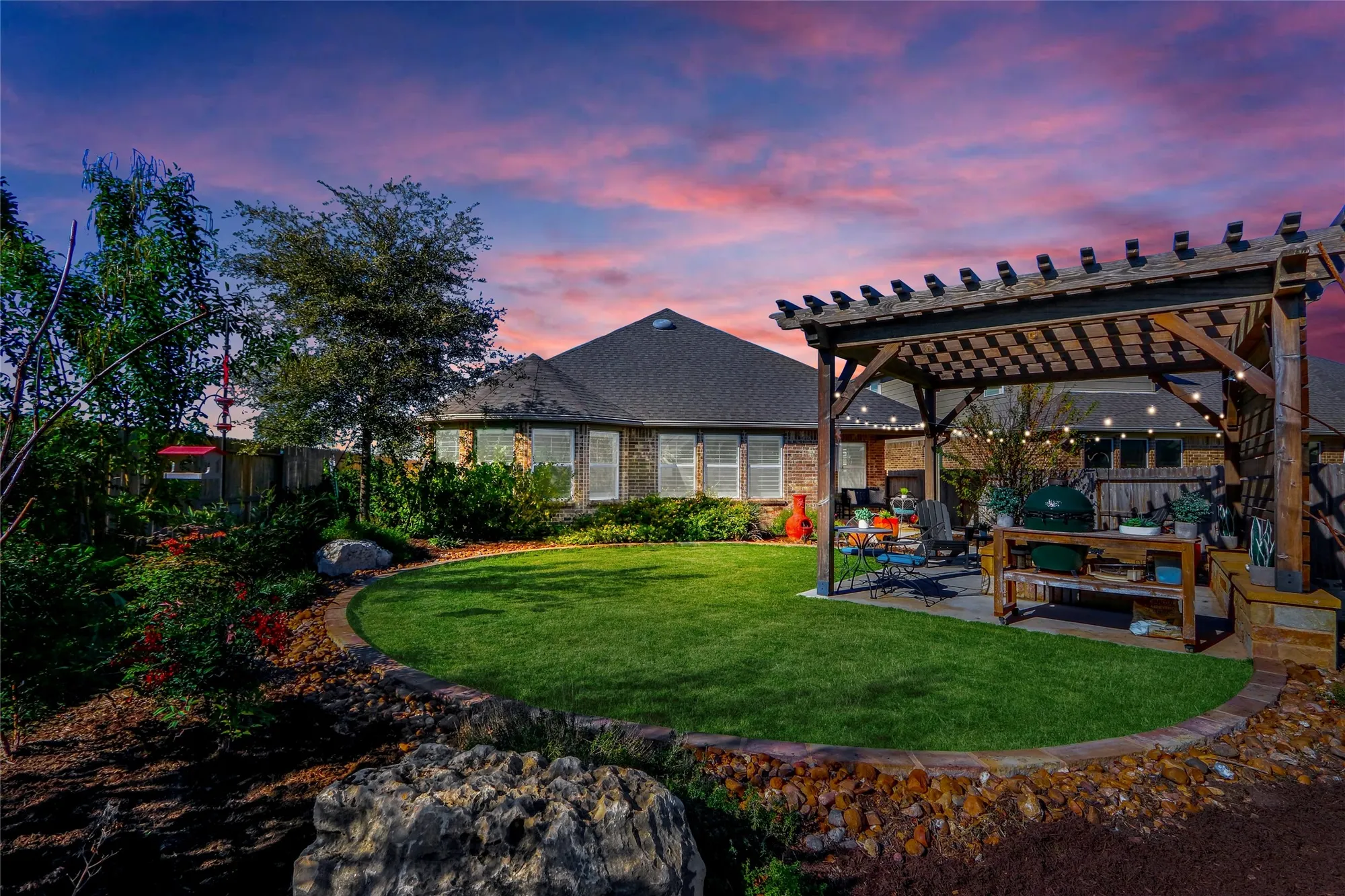 Property Slideshow image 1 of 37 | 2291 oak run pkwy, New Braunfels, TX, 78132
