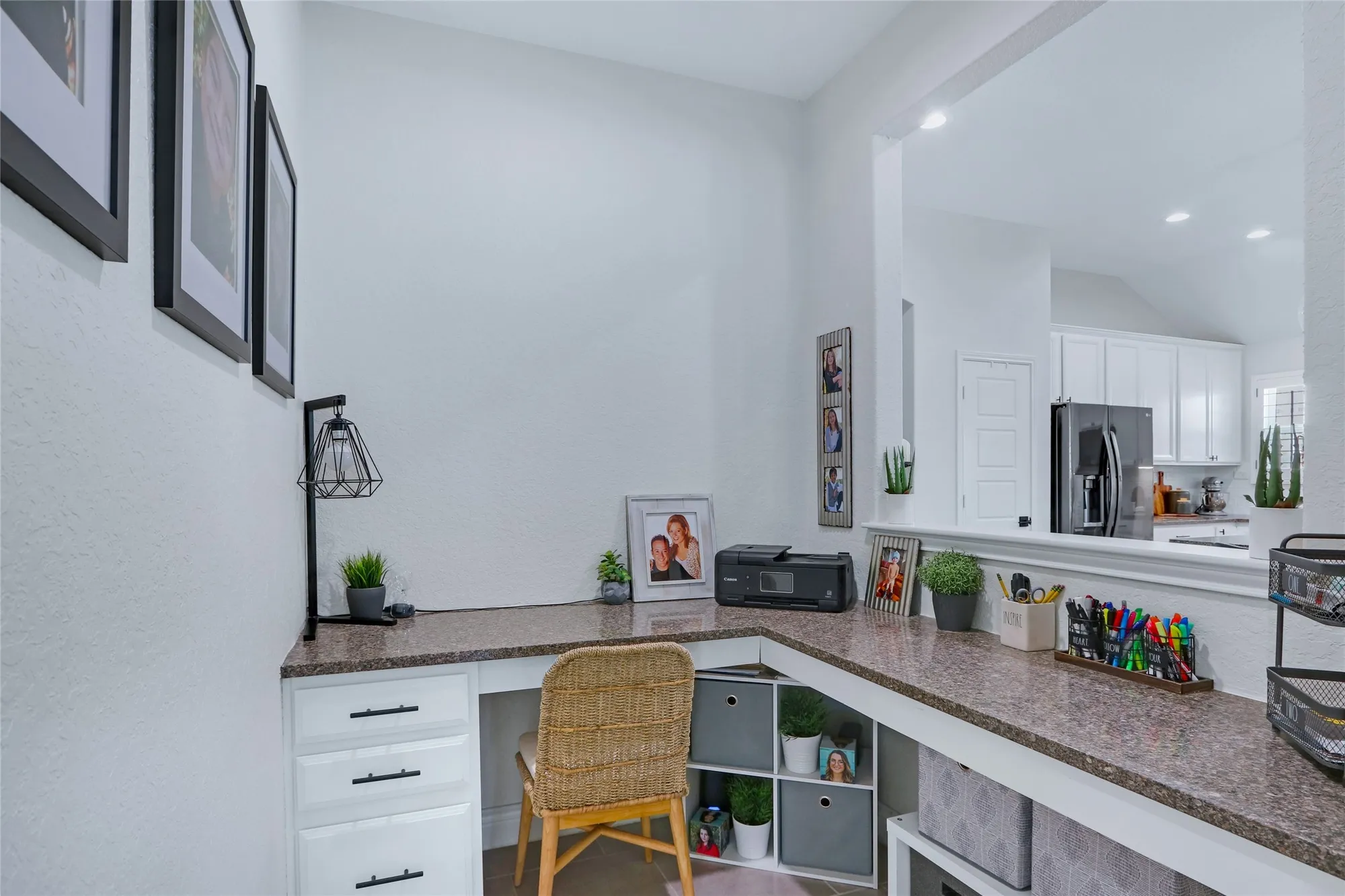 Property Slideshow image 26 of 37 | 2291 oak run pkwy, New Braunfels, TX, 78132