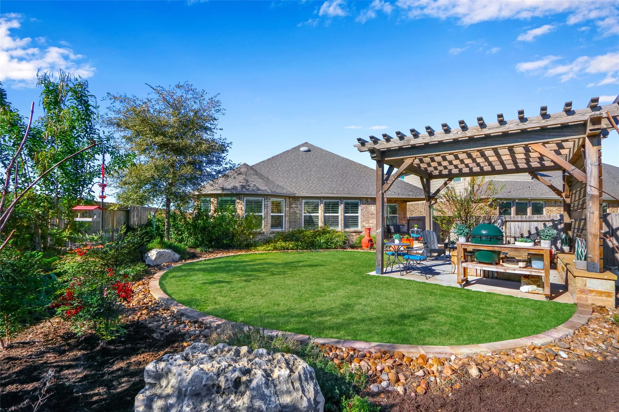 Property Slideshow image 30 of 37 | 2291 oak run pkwy, New Braunfels, TX, 78132