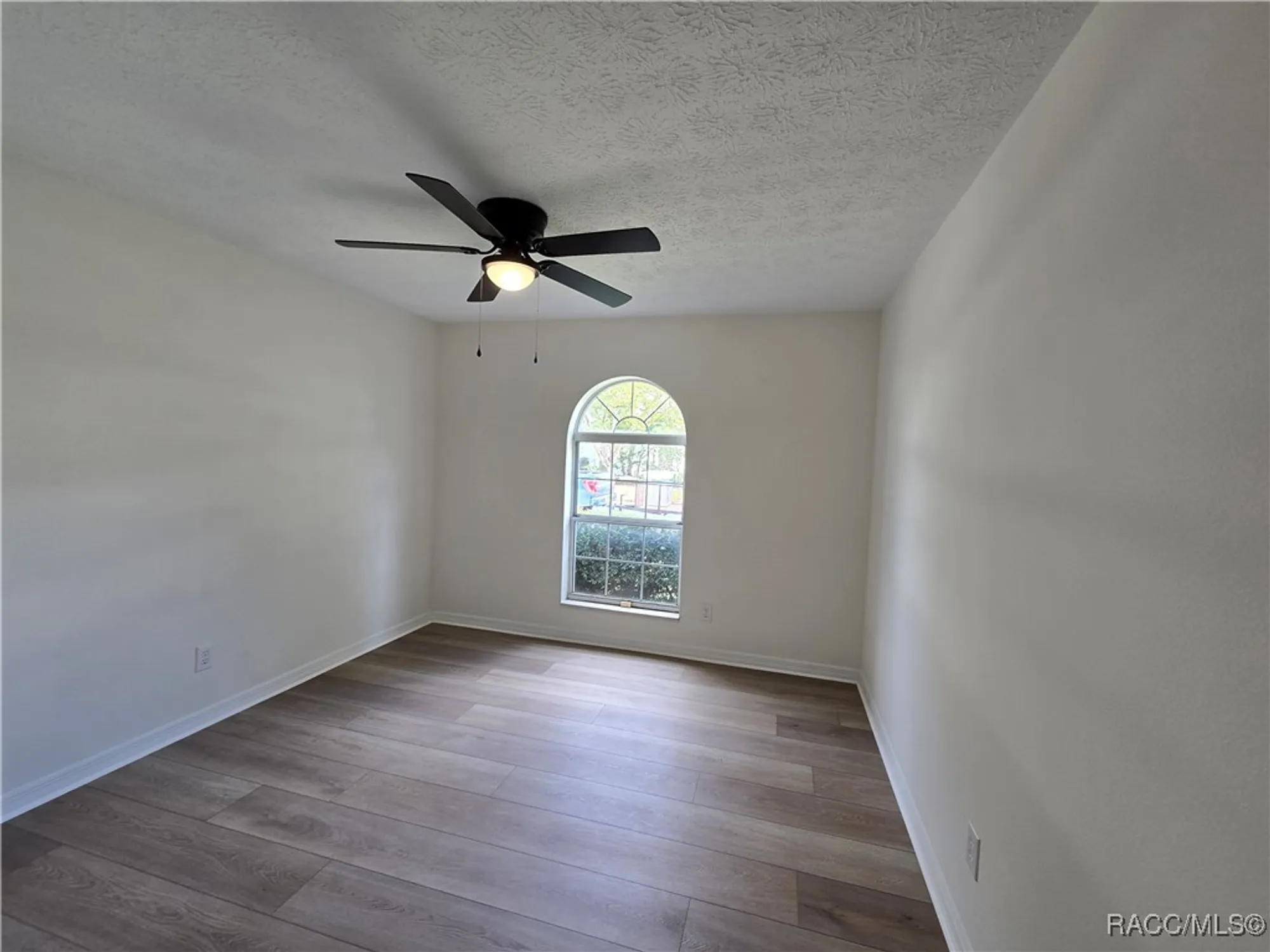 Property Slideshow image 18 of 26 | 719 balmoral ct, Inverness, FL, 34453