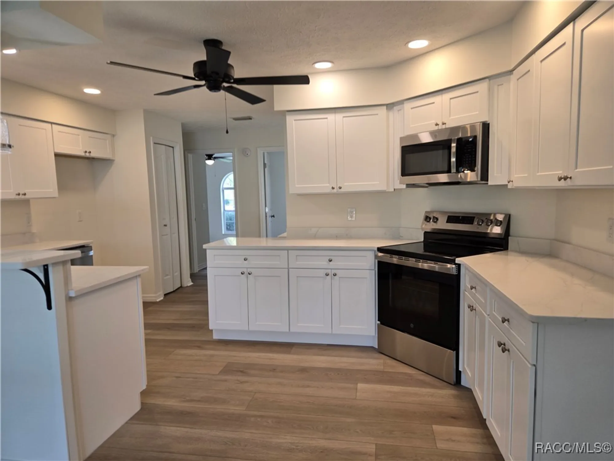 Property Slideshow image 8 of 26 | 719 balmoral ct, Inverness, FL, 34453