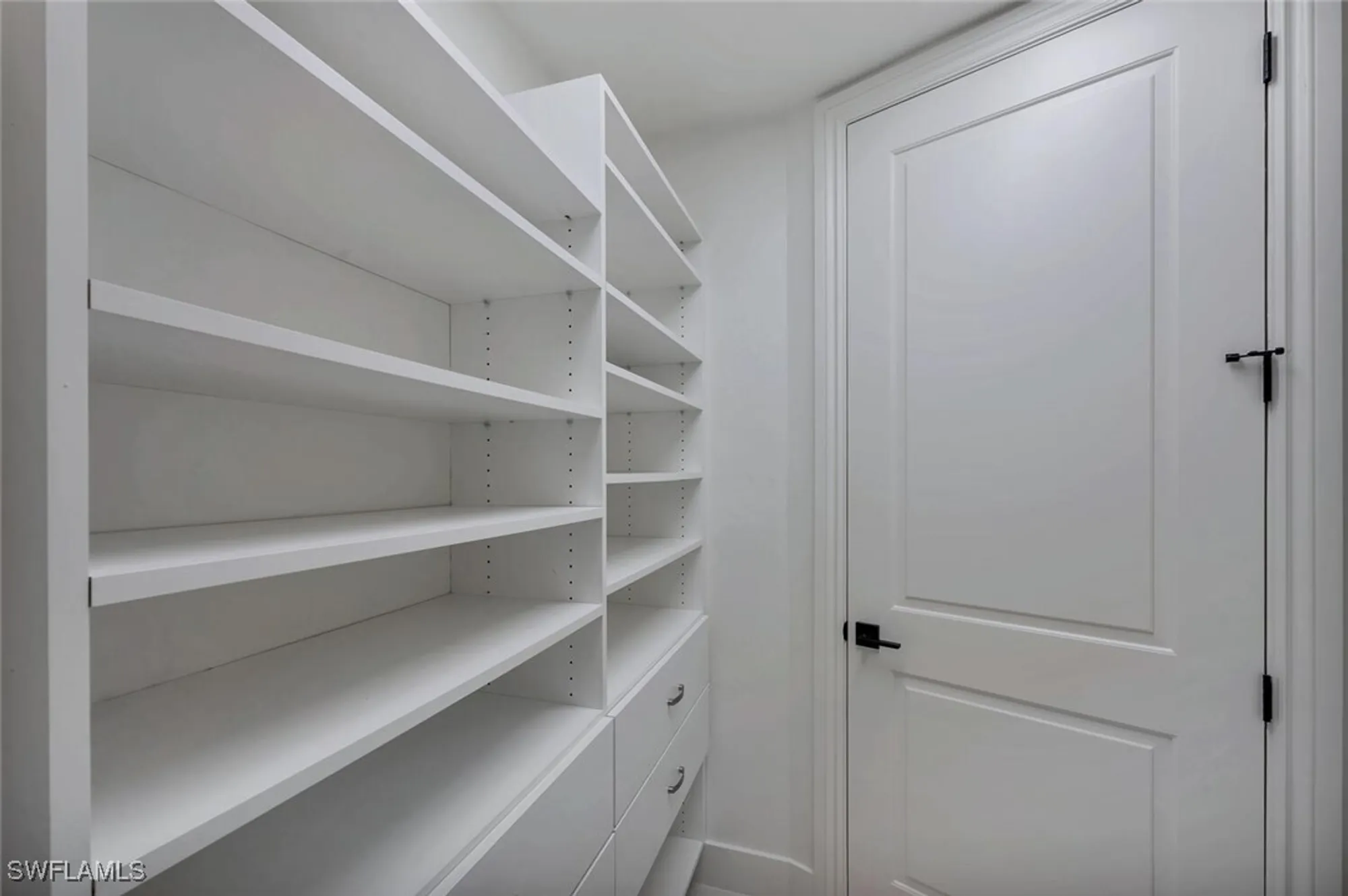 Property Slideshow image 19 of 35 | 4811 island pond ct 1104, Bonita Springs, FL, 34134