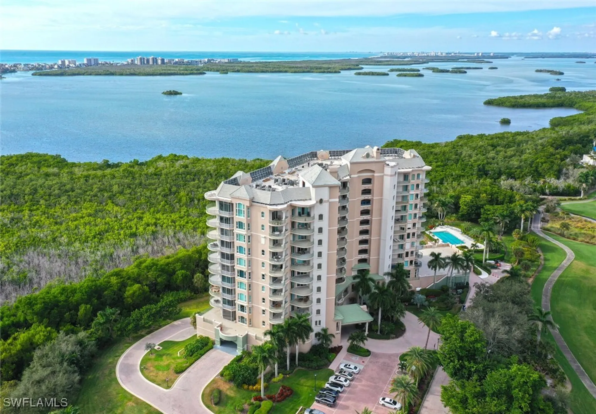 Property Slideshow image 1 of 35 | 4811 island pond ct 1104, Bonita Springs, FL, 34134