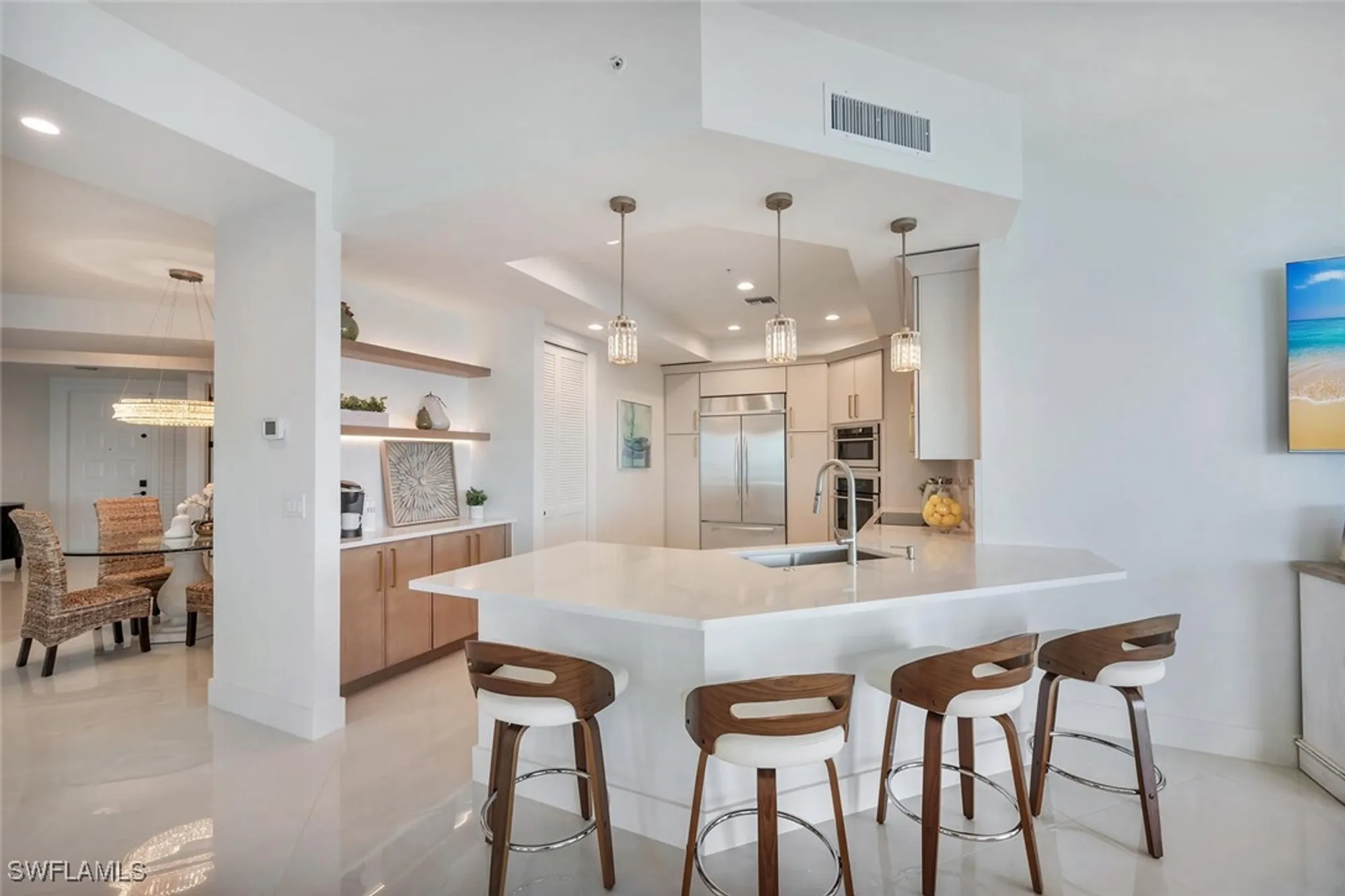 Property Slideshow image 10 of 35 | 4811 island pond ct 1104, Bonita Springs, FL, 34134