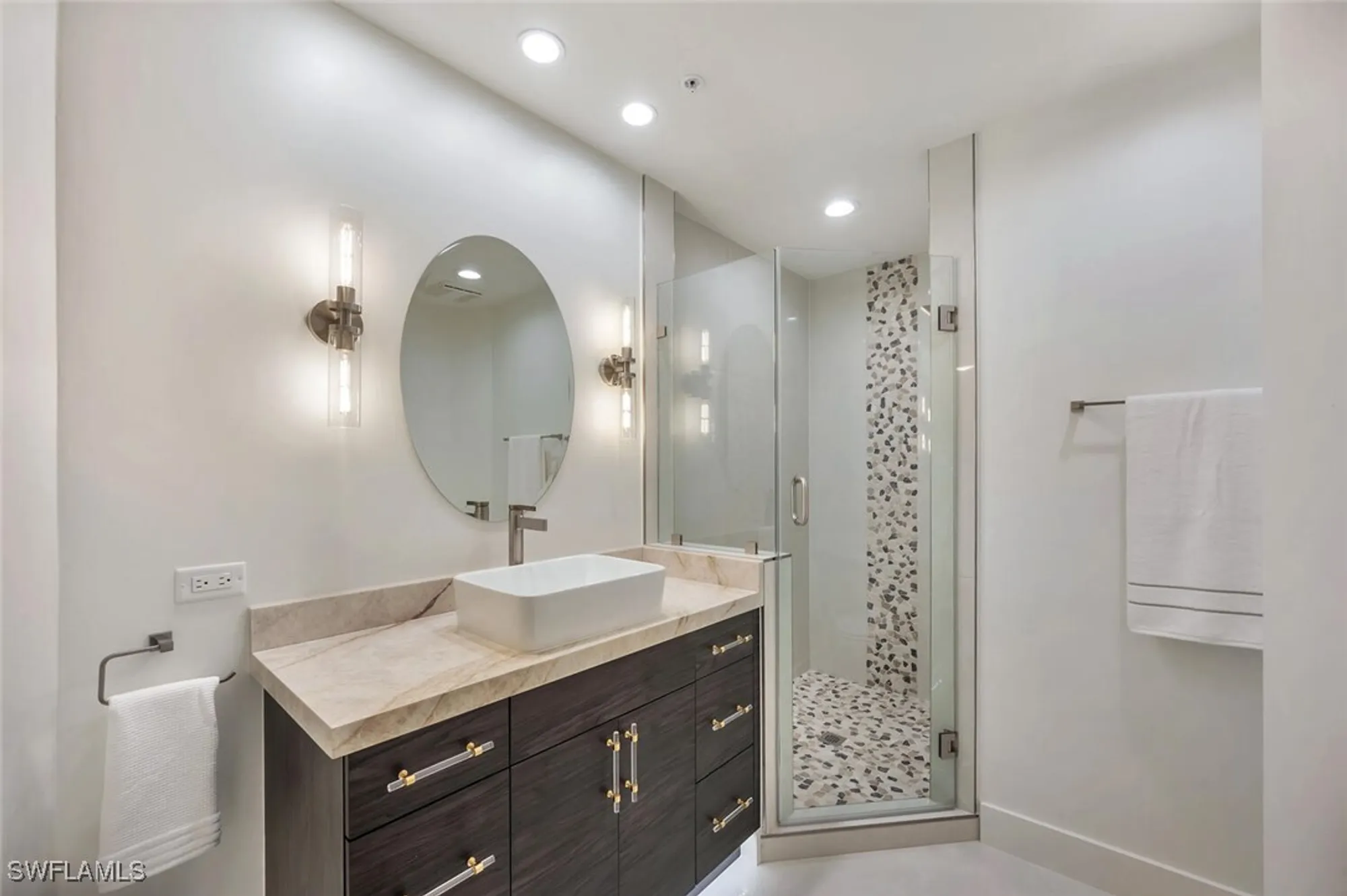 Property Slideshow image 25 of 35 | 4811 island pond ct 1104, Bonita Springs, FL, 34134