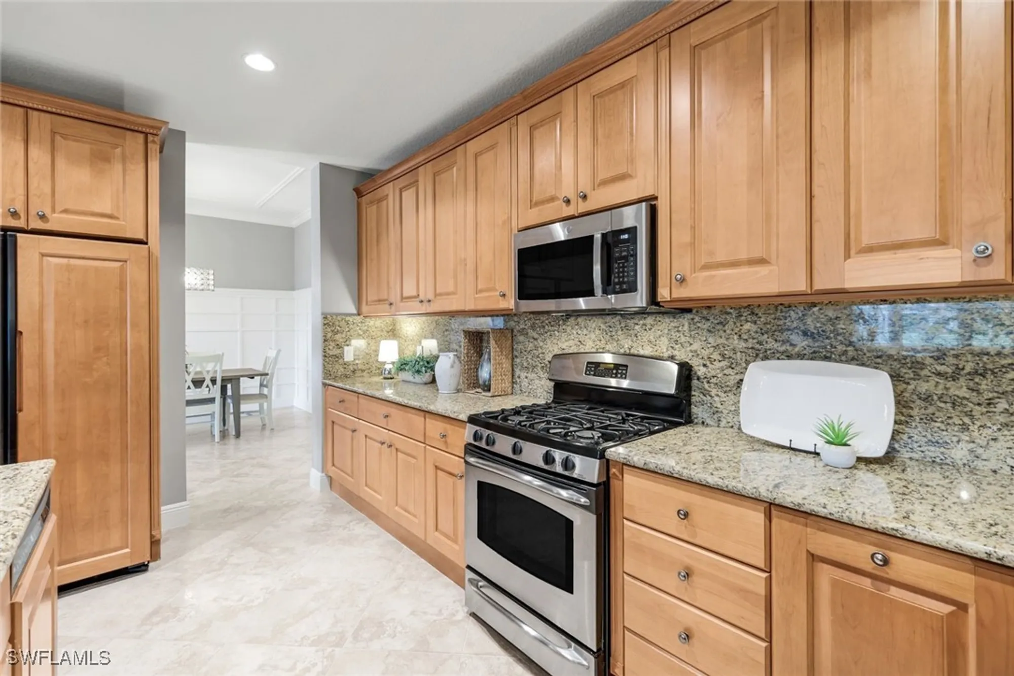 Property Slideshow image 17 of 40 | 9225 museo cir unit 103, Naples, FL, 34114