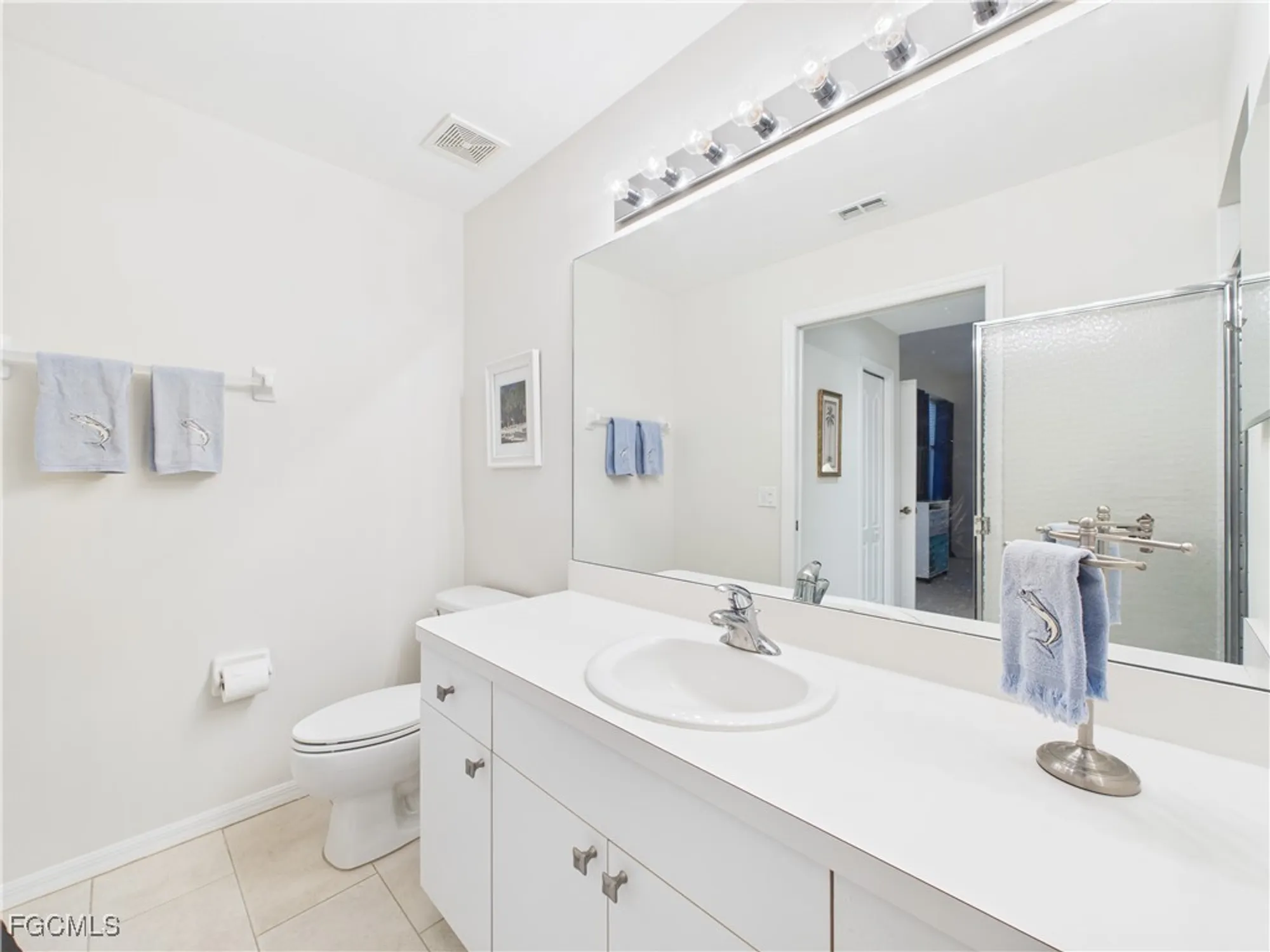 Property Slideshow image 16 of 32 | 10461 washingtonia palm way 3436, Fort Myers, FL, 33966