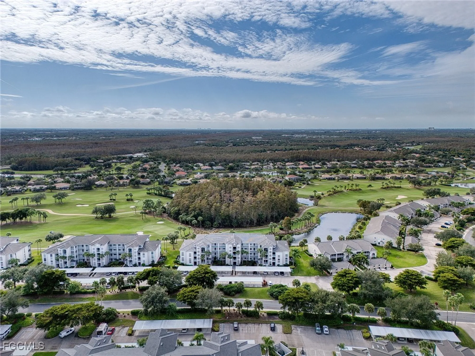 Property Slideshow image 27 of 32 | 10461 washingtonia palm way 3436, Fort Myers, FL, 33966