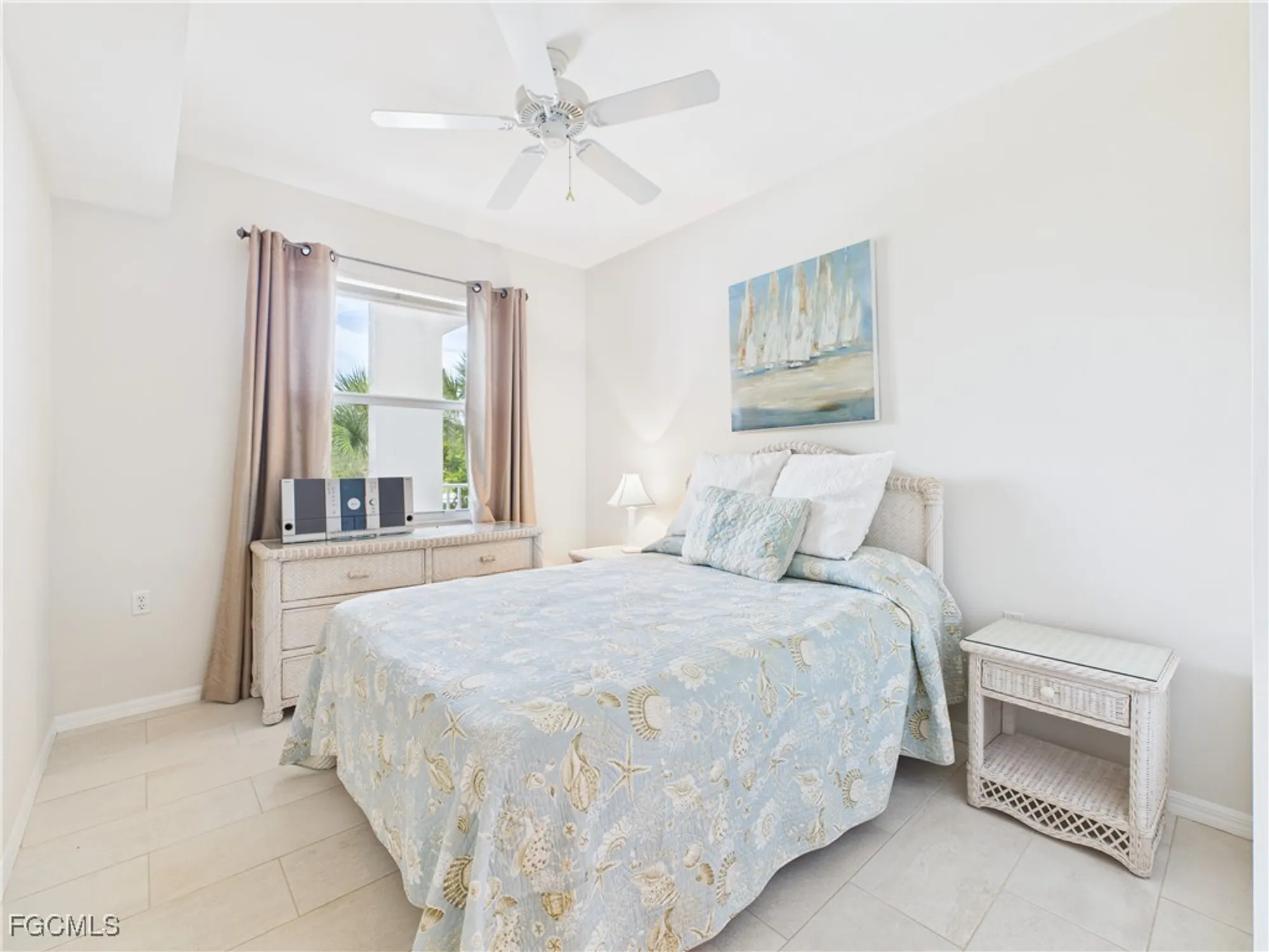Property Slideshow image 7 of 32 | 10461 washingtonia palm way 3436, Fort Myers, FL, 33966