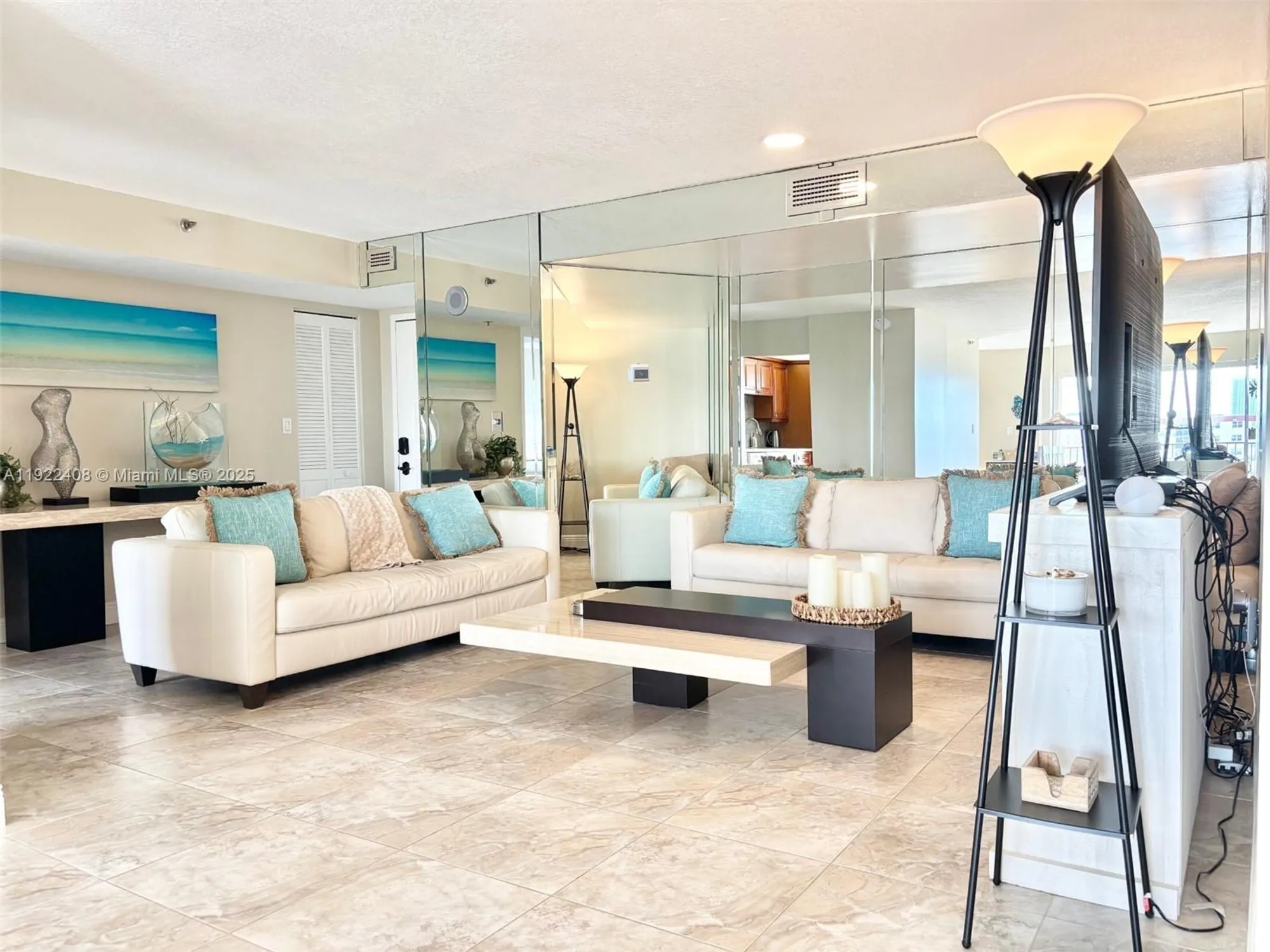 Property Slideshow image 17 of 65 | 1201 s ocean dr 1610s, Hollywood, FL, 33019