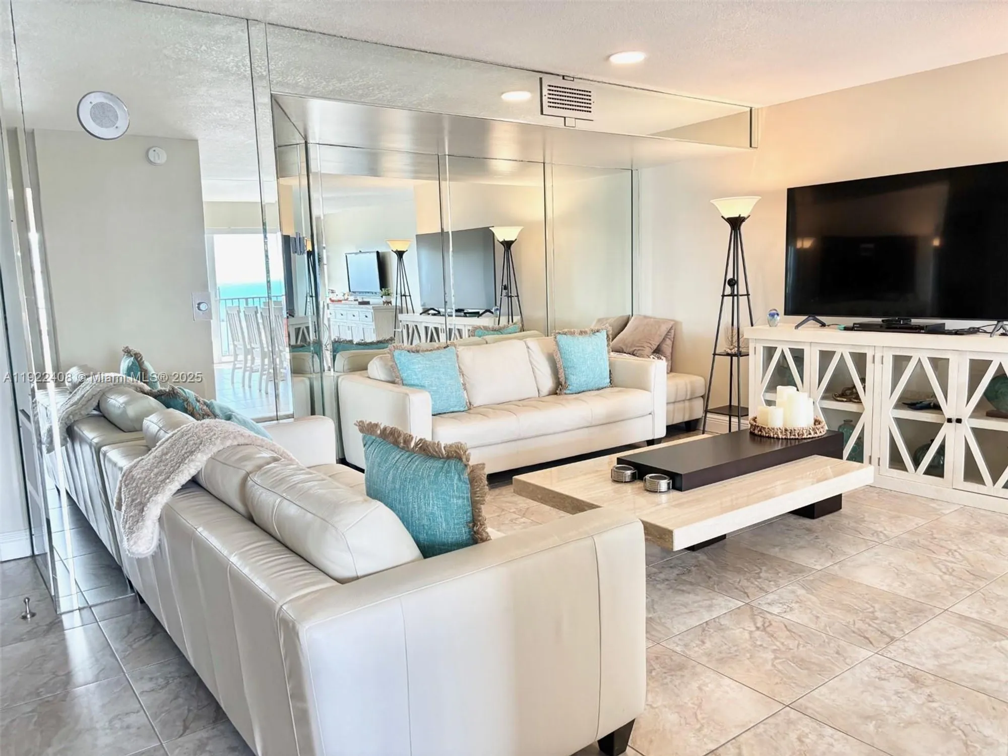 Property Slideshow image 18 of 65 | 1201 s ocean dr 1610s, Hollywood, FL, 33019