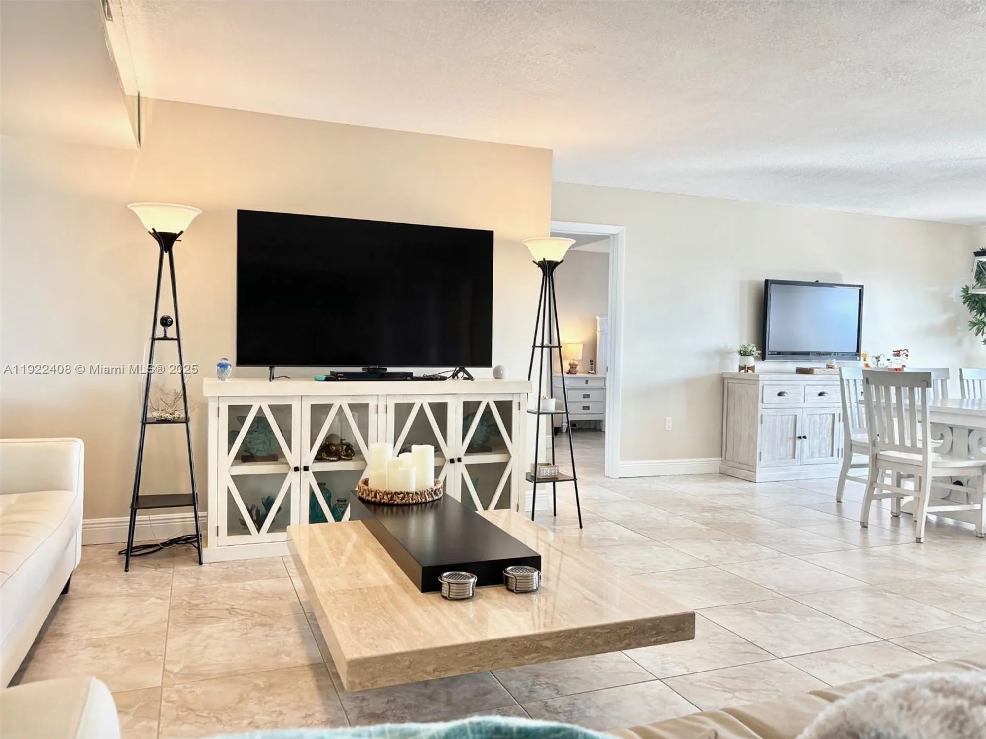 Property Slideshow image 19 of 65 | 1201 s ocean dr 1610s, Hollywood, FL, 33019