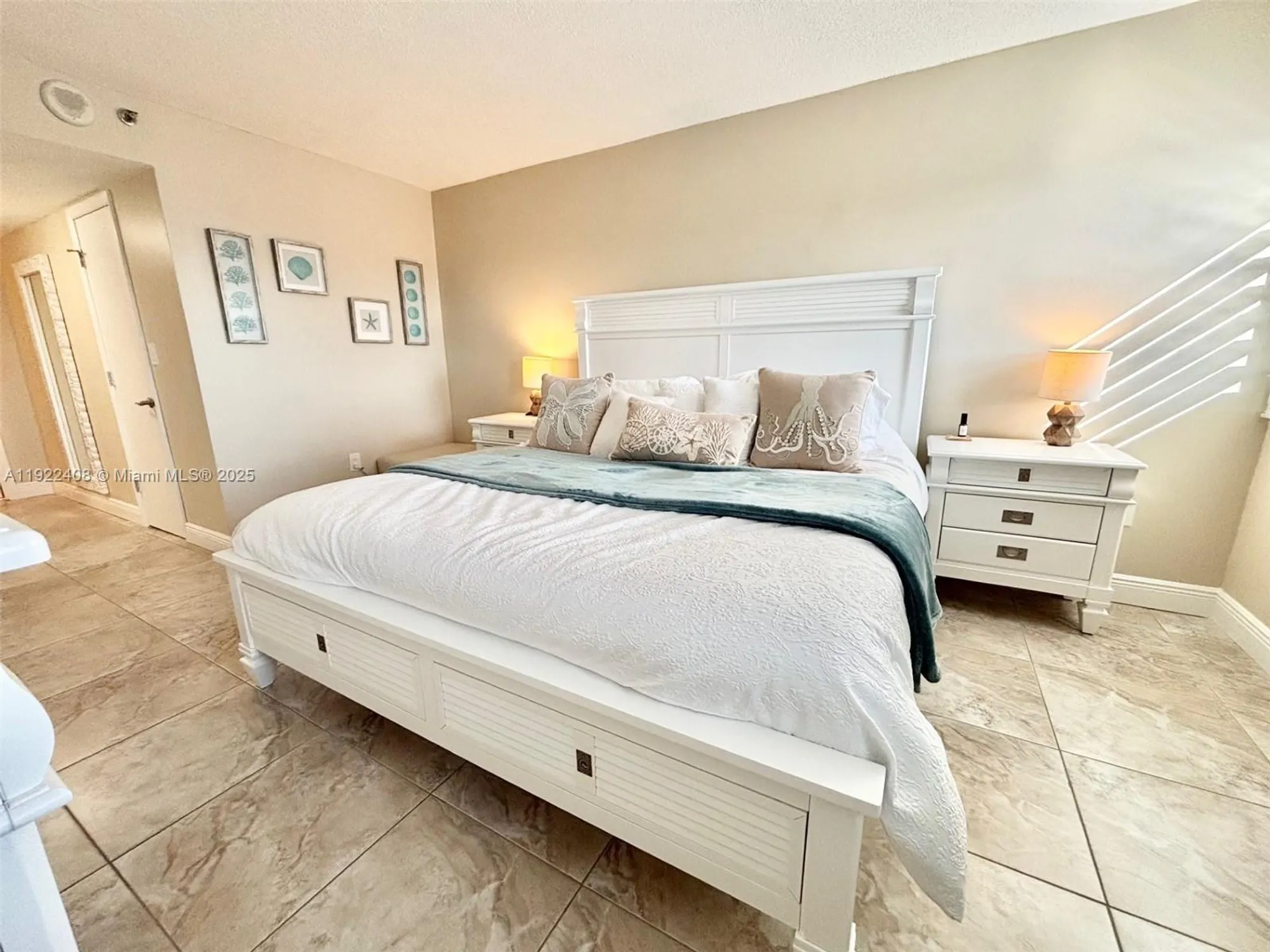 Property Slideshow image 35 of 65 | 1201 s ocean dr 1610s, Hollywood, FL, 33019