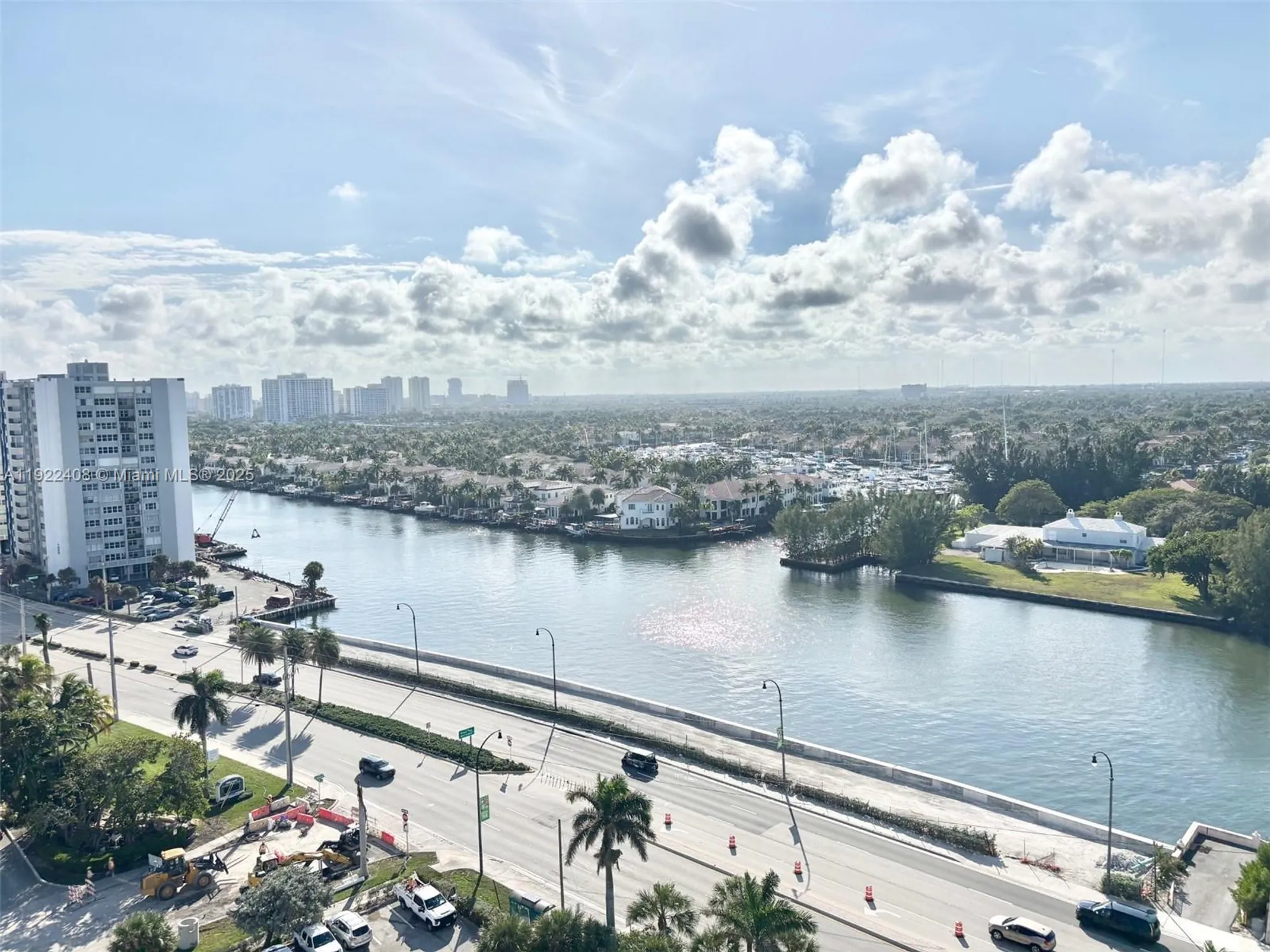 Property Slideshow image 6 of 65 | 1201 s ocean dr 1610s, Hollywood, FL, 33019