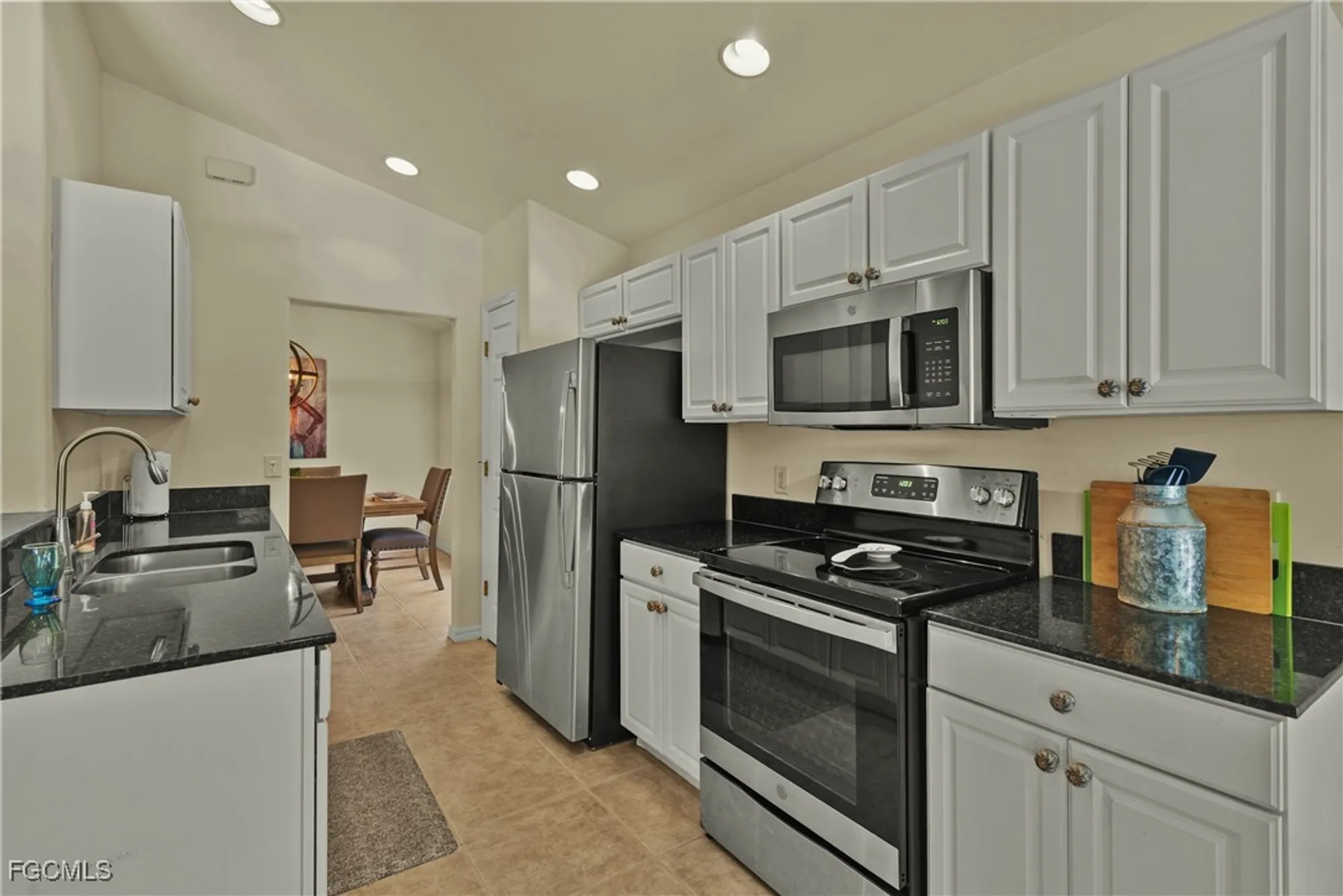 Property Slideshow image 6 of 26 | 9938 horse creek rd, Fort Myers, FL, 33913