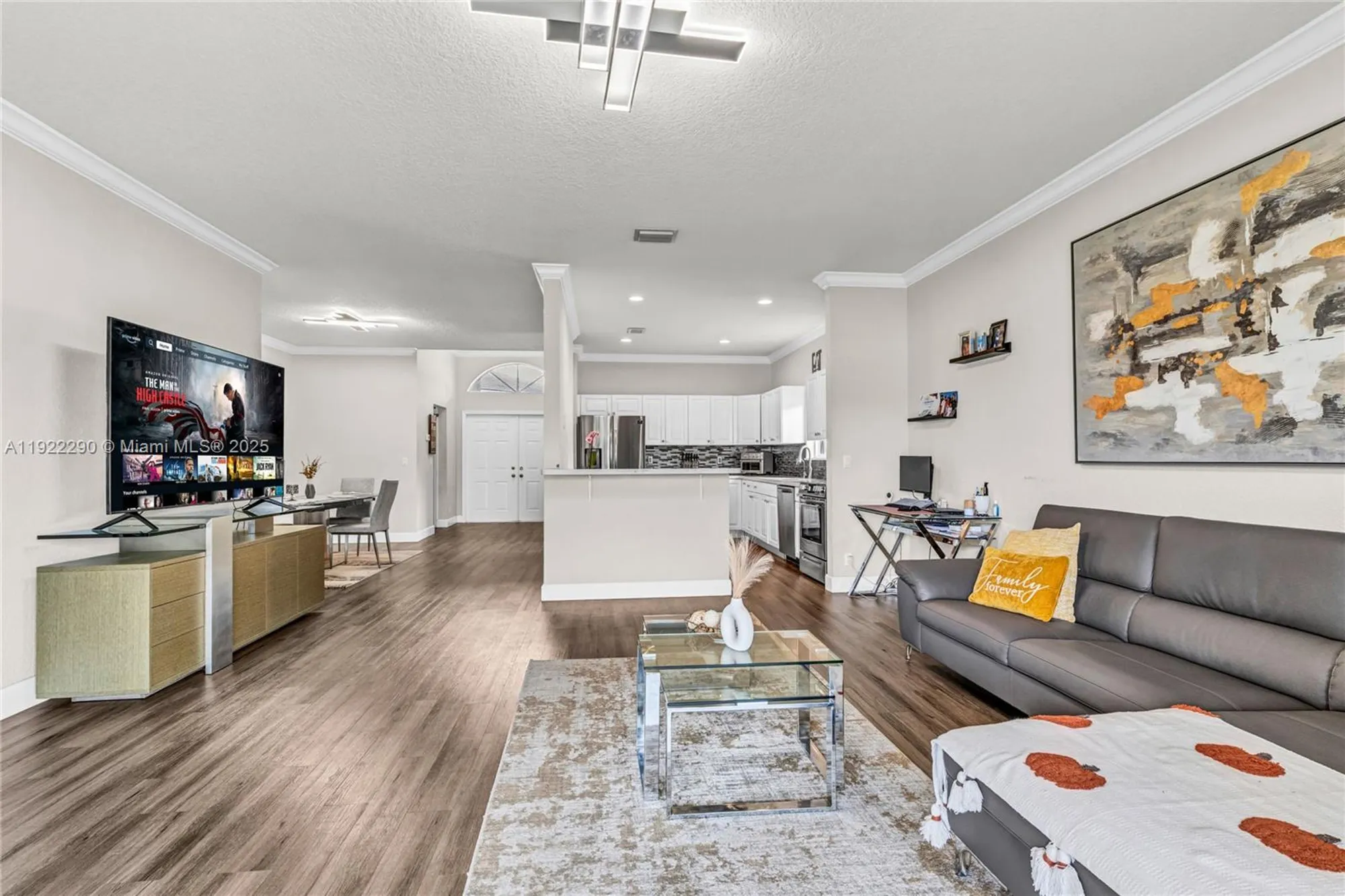 Property Slideshow image 3 of 38 | 7602 nw 99th ter, Tamarac, FL, 33321