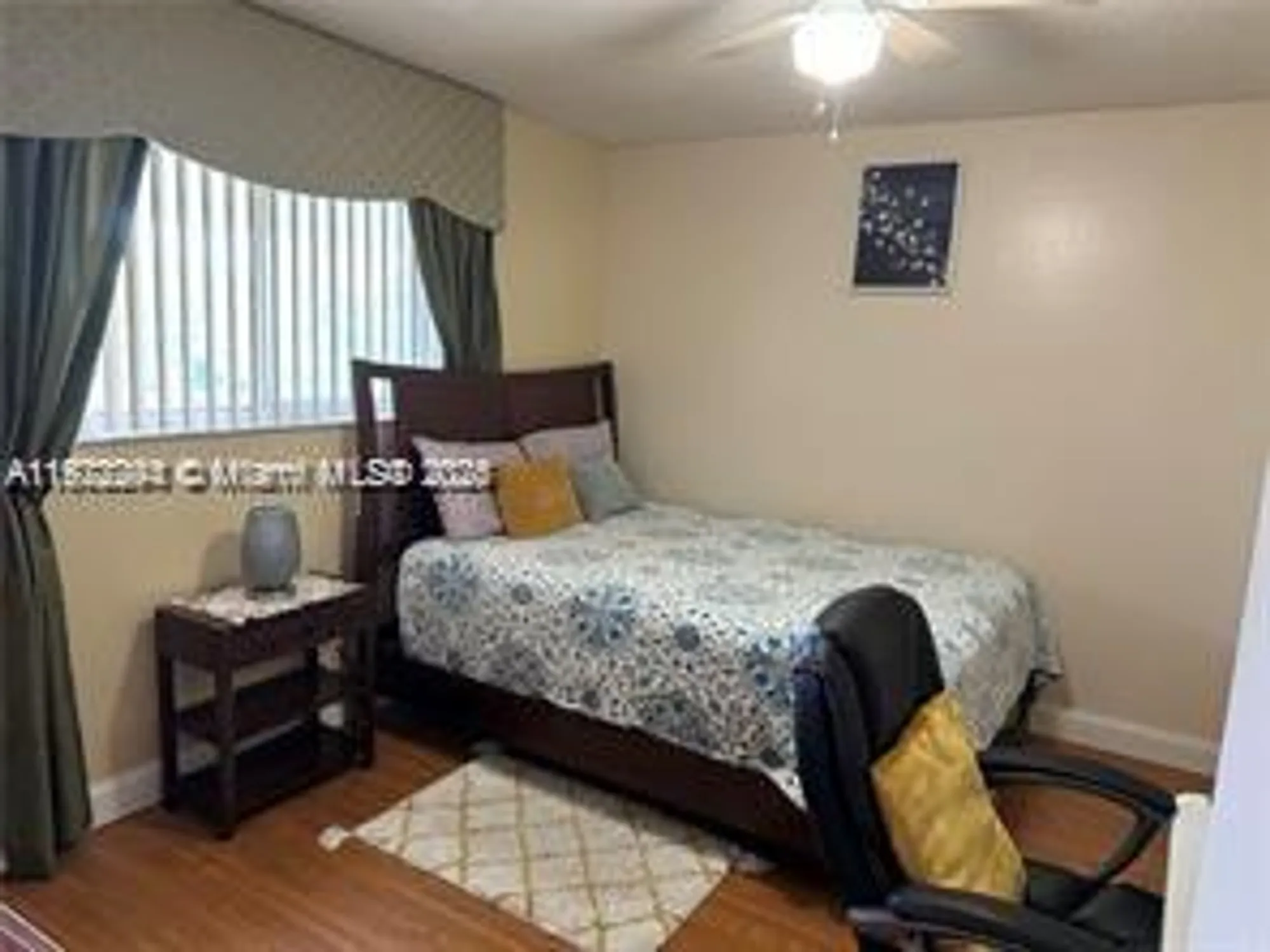 Property Slideshow image 11 of 13 | 3571 inverrary dr 408, Lauderhill, FL, 33319