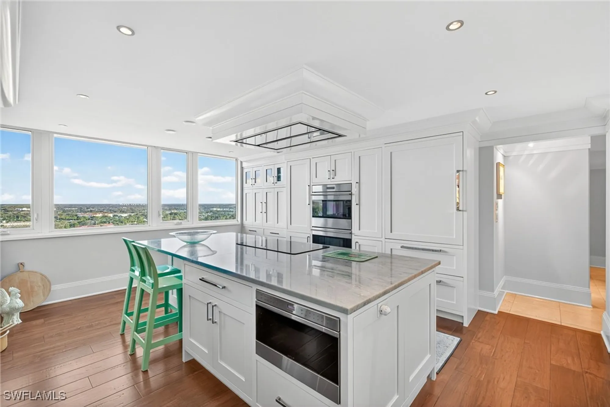 Property Slideshow image 9 of 31 | 5601 turtle bay dr apt 2104, Naples, FL, 34108