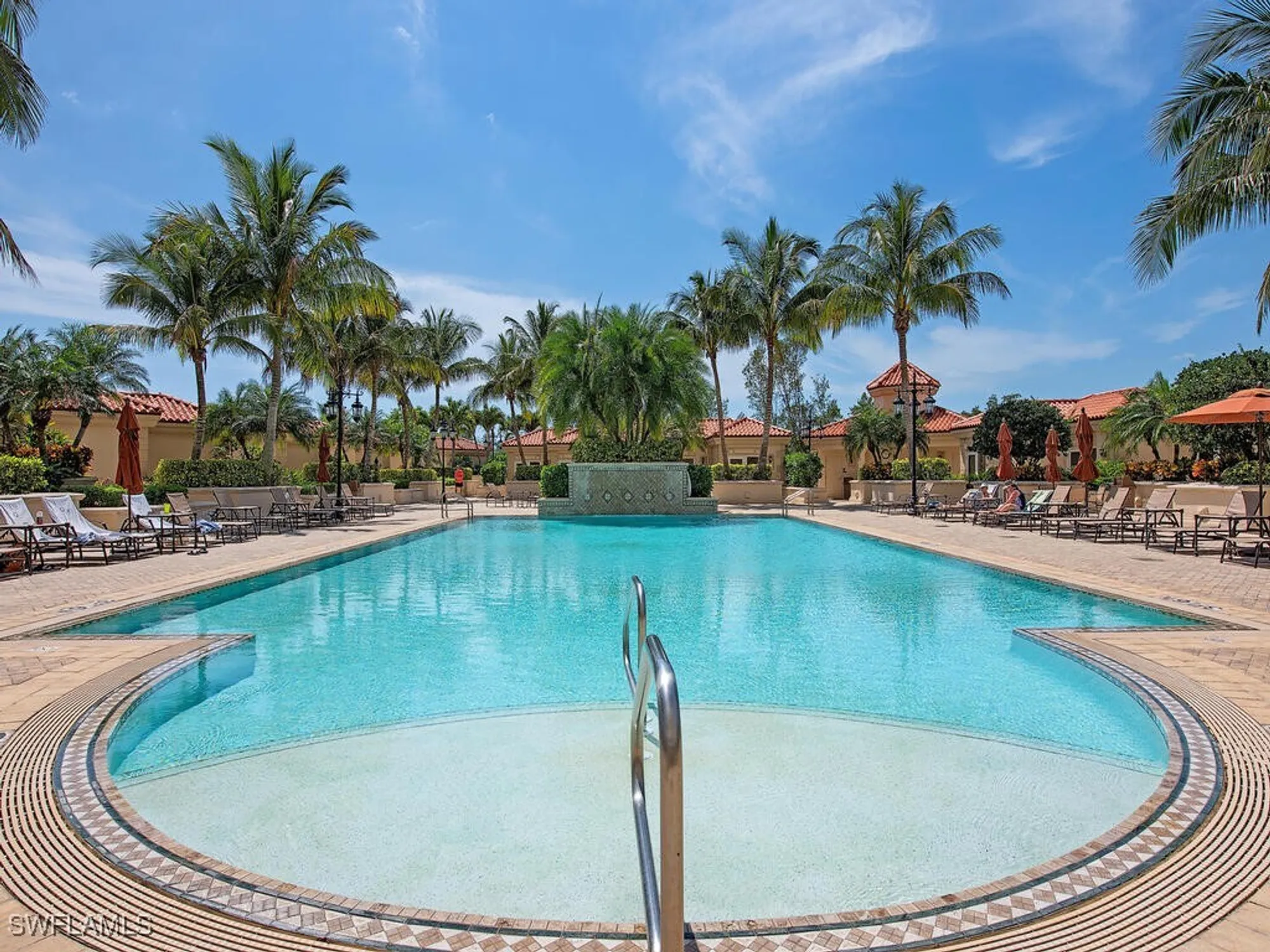 Property Slideshow image 16 of 20 | 6597 nicholas blvd 503, Naples, FL, 34108