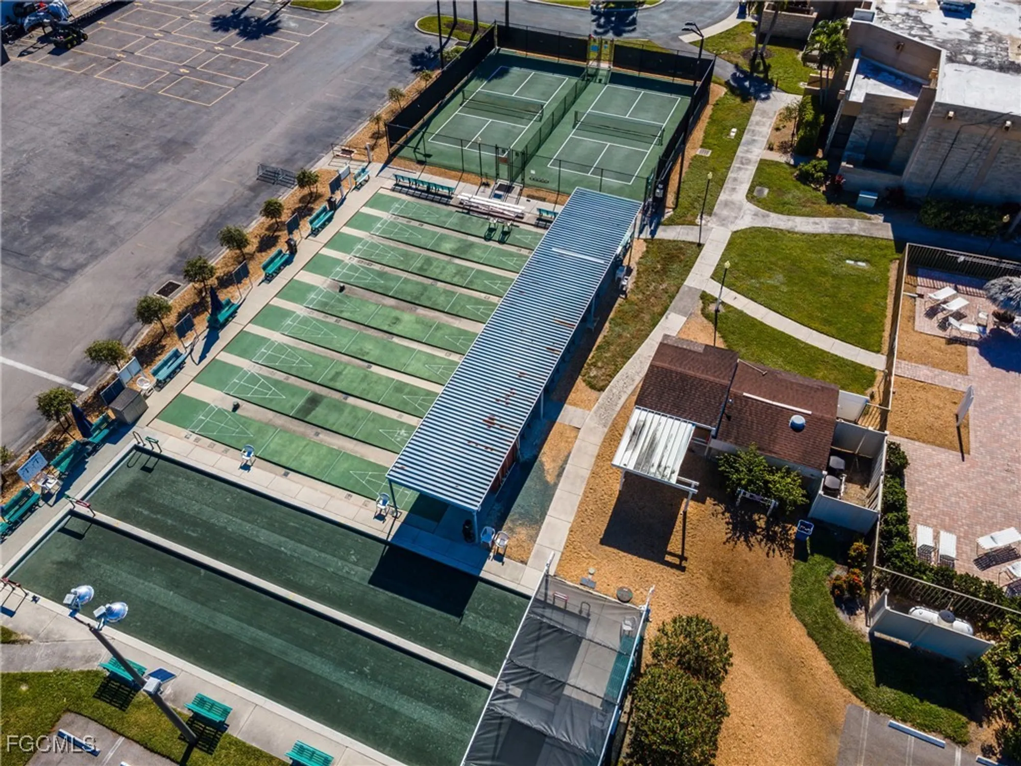 Property Slideshow image 28 of 41 | 1740 pine valley dr apt 211, Fort Myers, FL, 33907