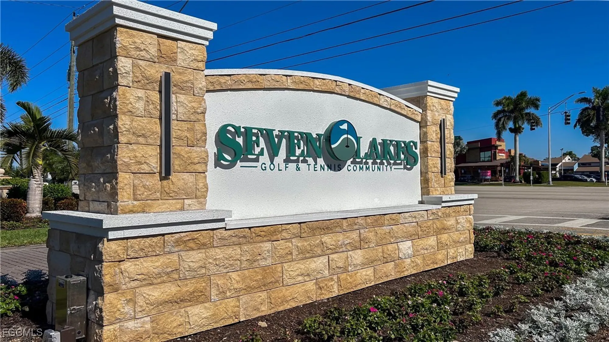 Property Slideshow image 21 of 41 | 1740 pine valley dr apt 211, Fort Myers, FL, 33907