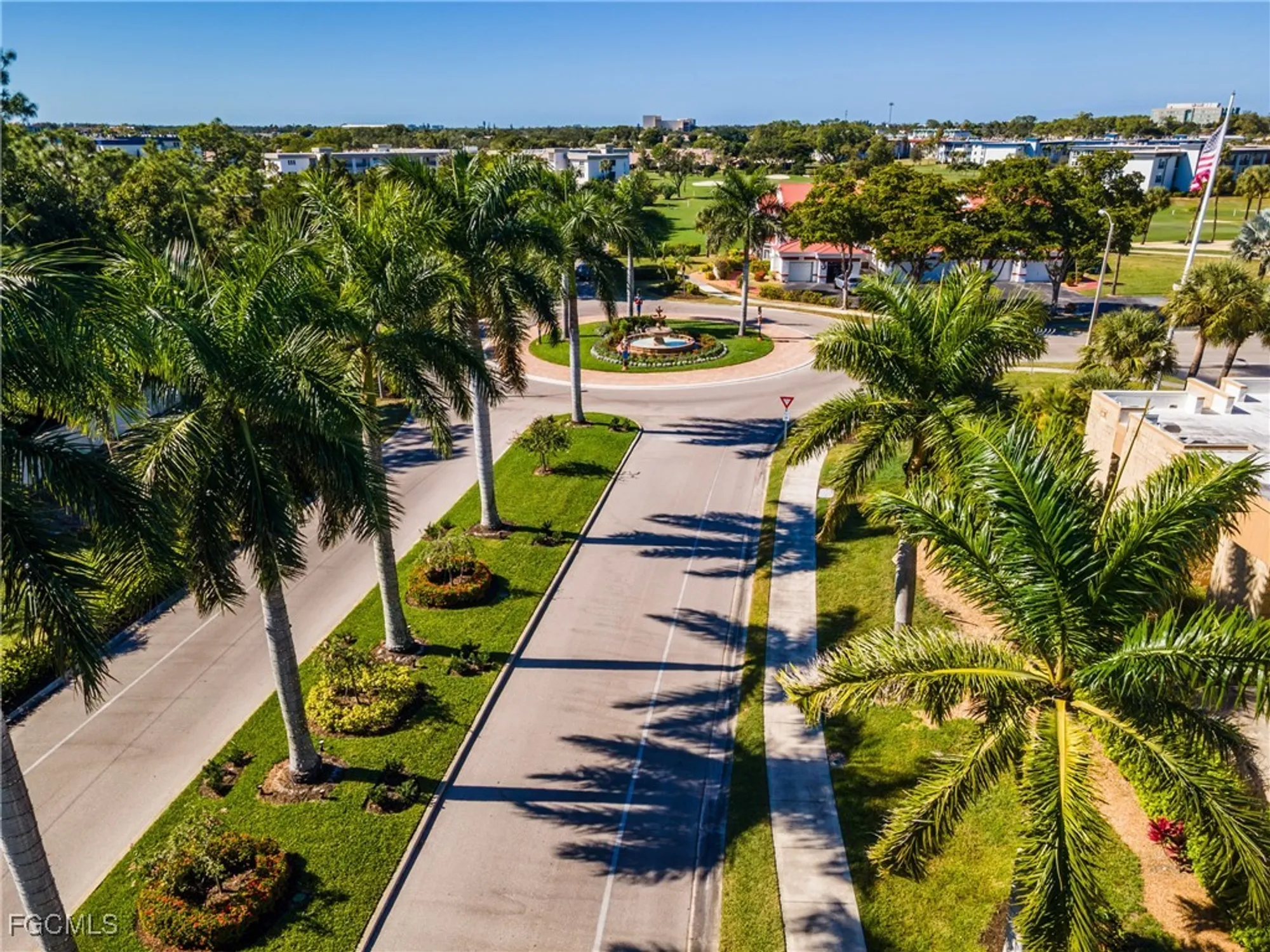 Property Slideshow image 22 of 41 | 1740 pine valley dr apt 211, Fort Myers, FL, 33907