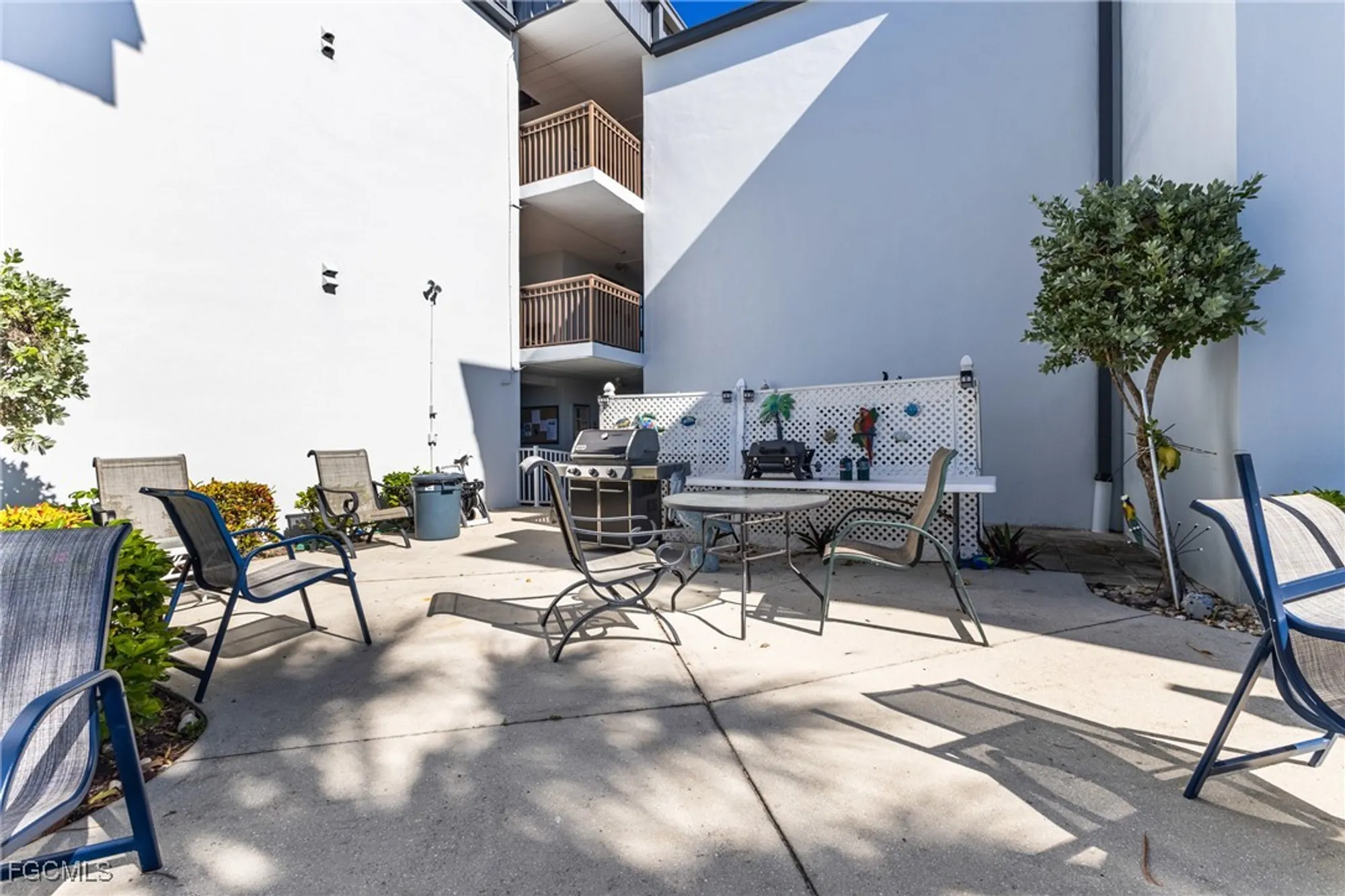 Property Slideshow image 32 of 41 | 1740 pine valley dr apt 211, Fort Myers, FL, 33907