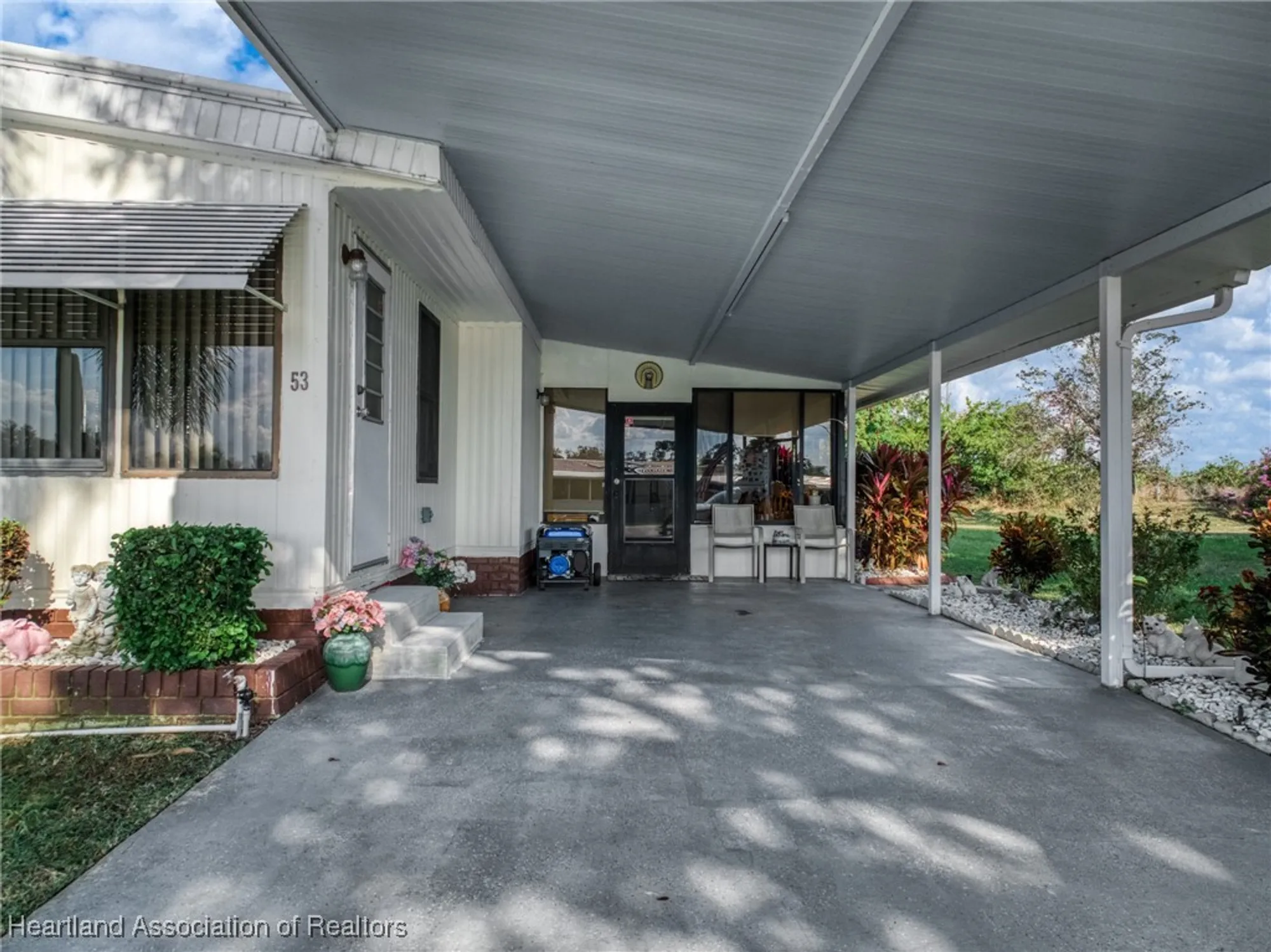 Property Slideshow image 3 of 50 | 53 pinecrest st, Lake Placid, FL, 33852