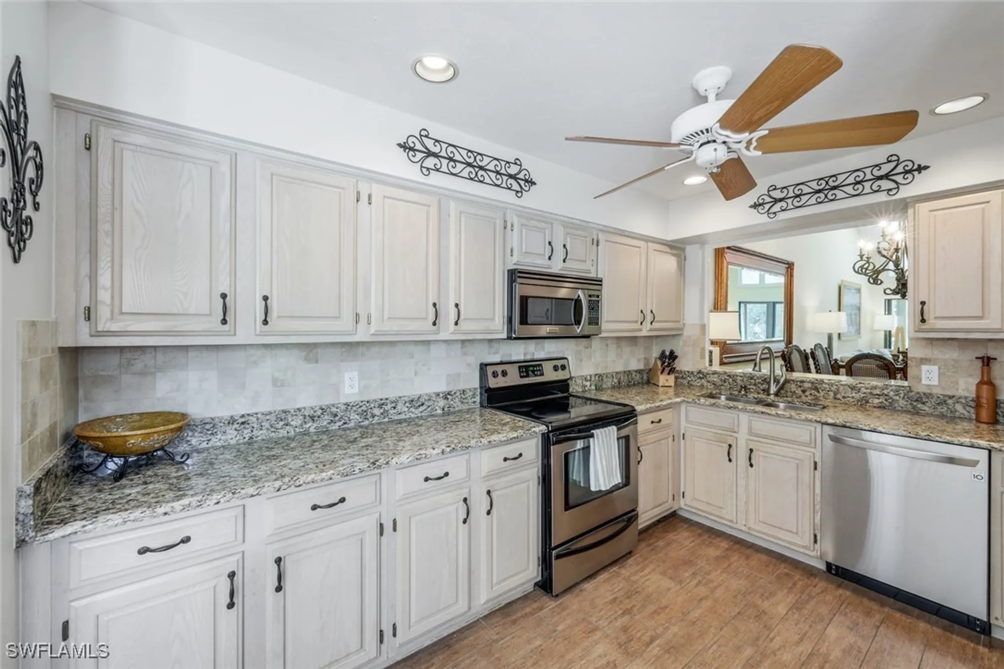 Property Slideshow image 10 of 45 | 6636 trident way, Naples, FL, 34108
