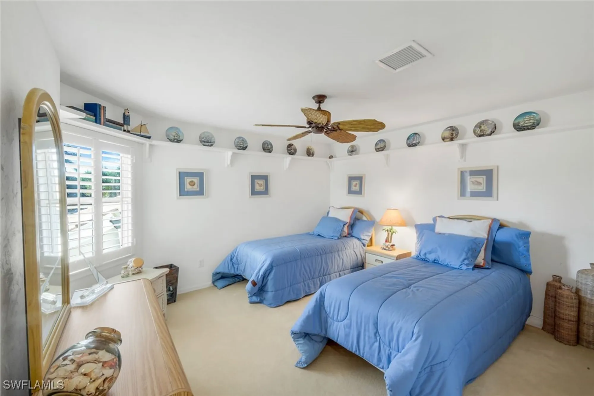 Property Slideshow image 24 of 45 | 6636 trident way, Naples, FL, 34108